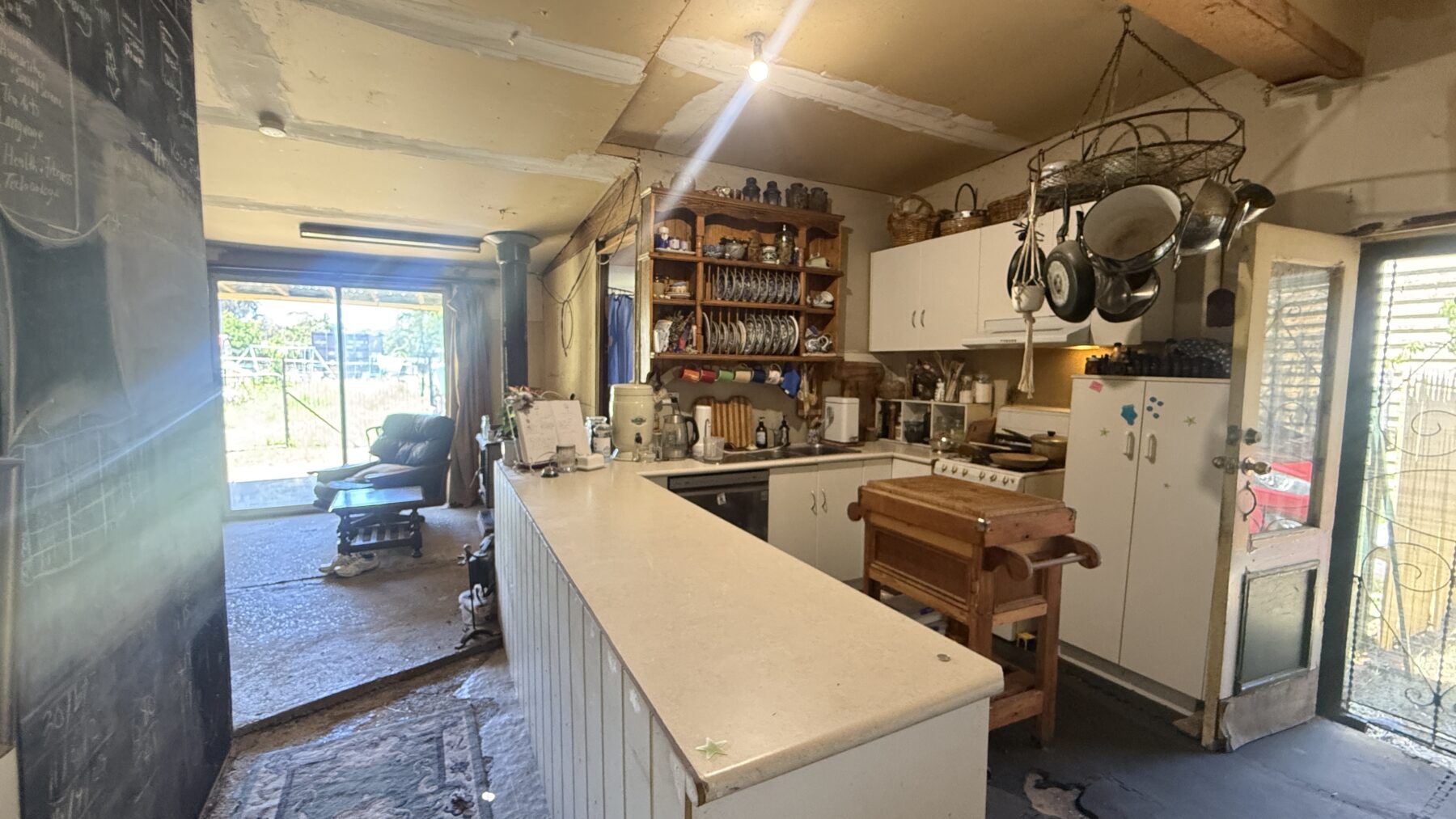 Property: 140 & 142 Broadway, Dunolly, VIC, 3472 photo-3