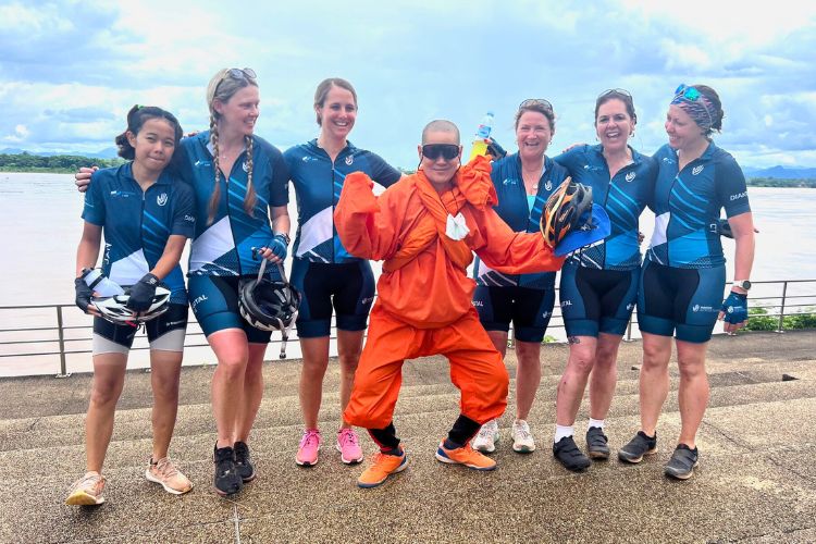 Kate-Ashton-Hands-fundraising-body-image-3