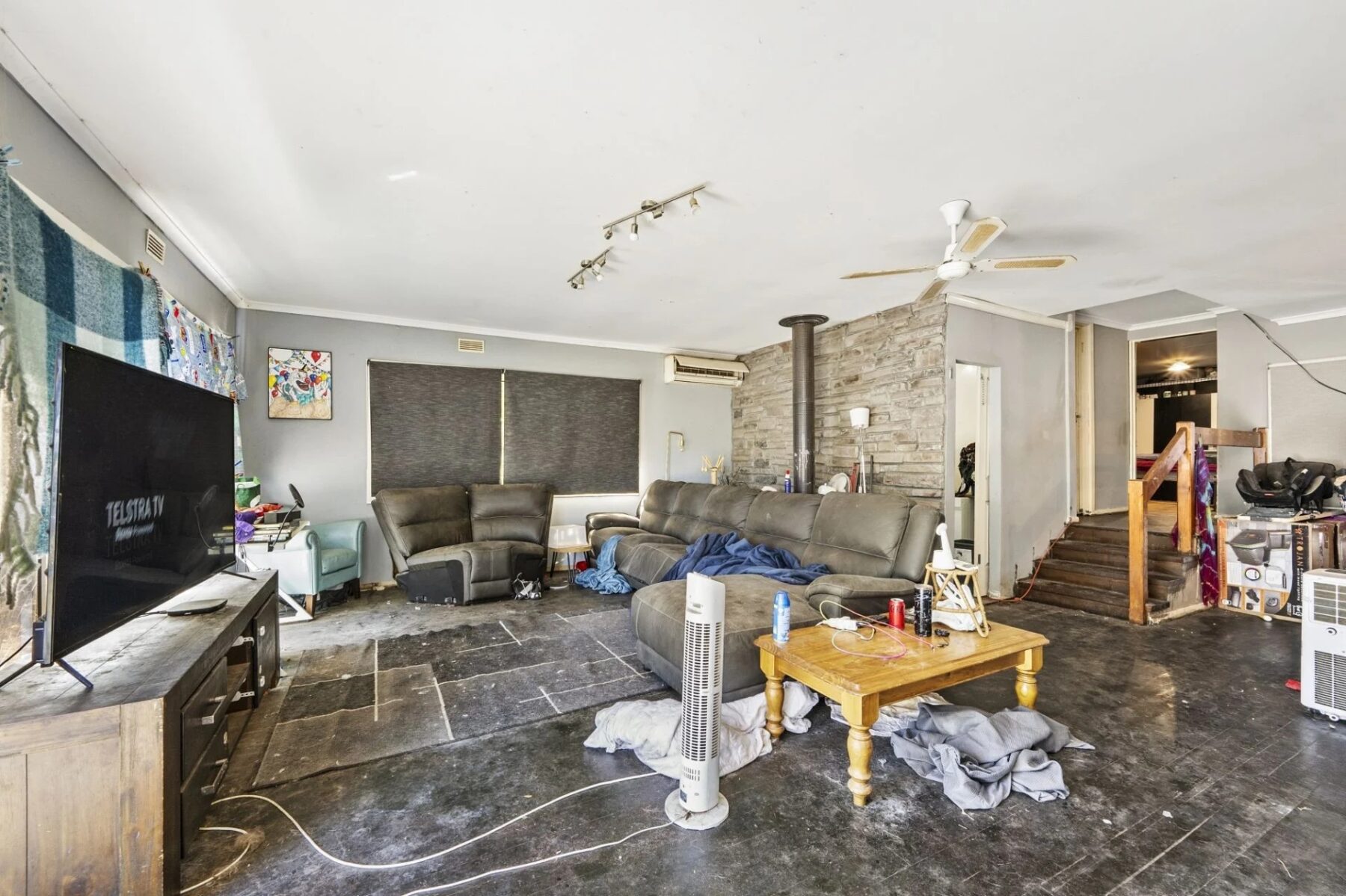 Property: 12 Havelock Street, Dunolly, VIC, 3472 photo-1