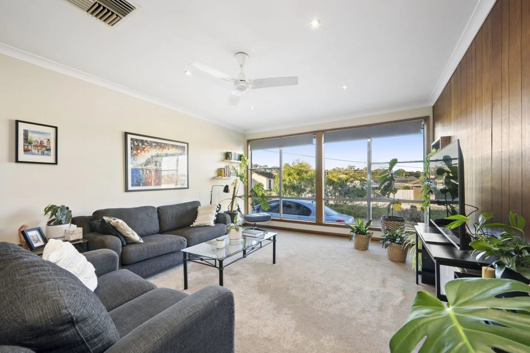 Property: 5 Tobruk Avenue, Maryborough, VIC, 3465 photo-1