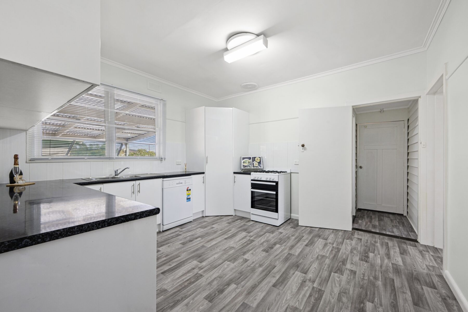 Property: 67 Homebush Road, Avoca, Vic, 3467 photo-5