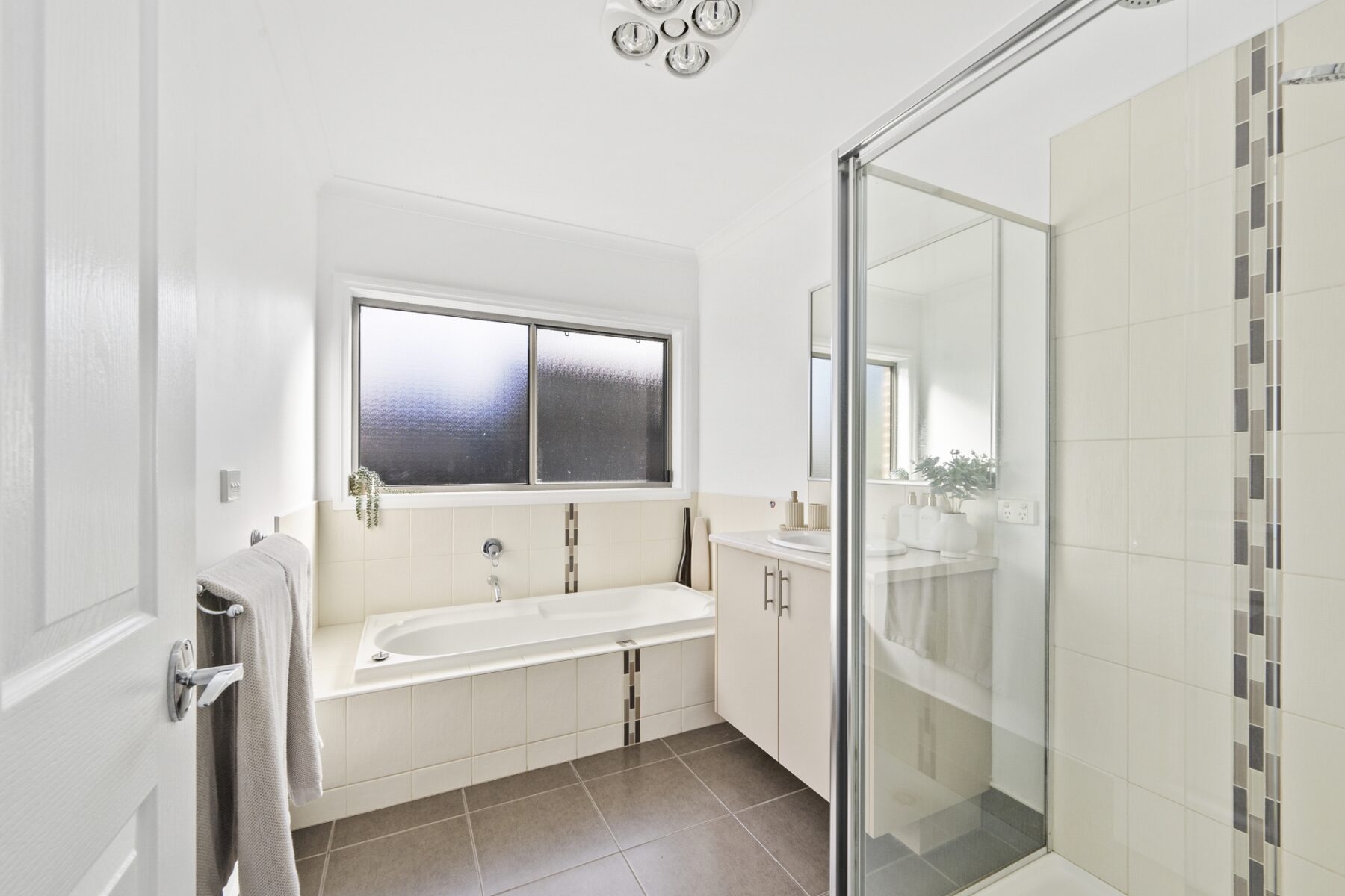 Property: 5 Inland Court, MARYBOROUGH, VIC, 3465 photo-8