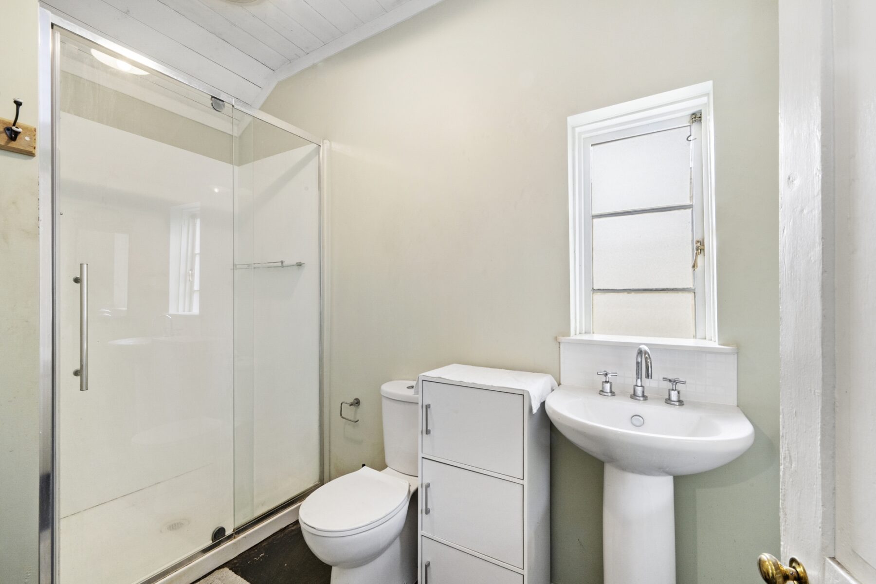 Property: 127 Broadway, Dunolly, Vic, 3472 photo-1