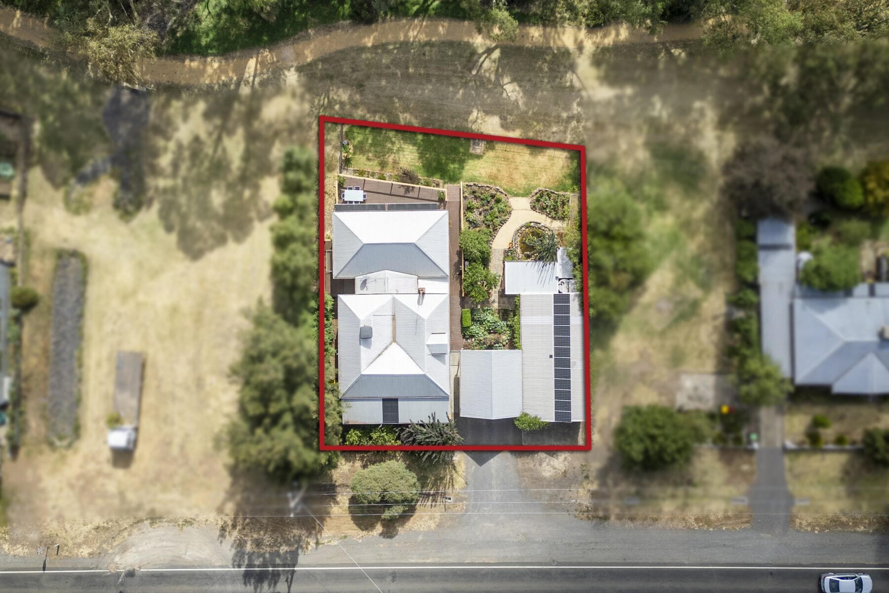 Property: 24 Bucknall Street, Carisbrook, VIC, 3464 photo-1
