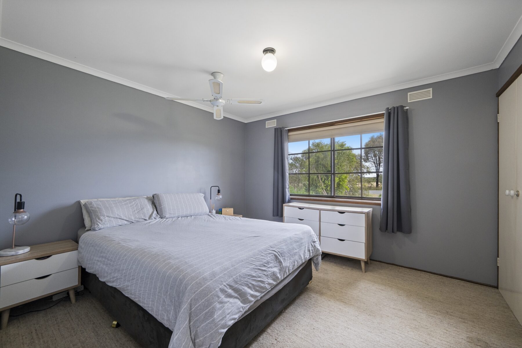 Property: 12 Grice Street, Carisbrook, VIC, 3464 photo-12