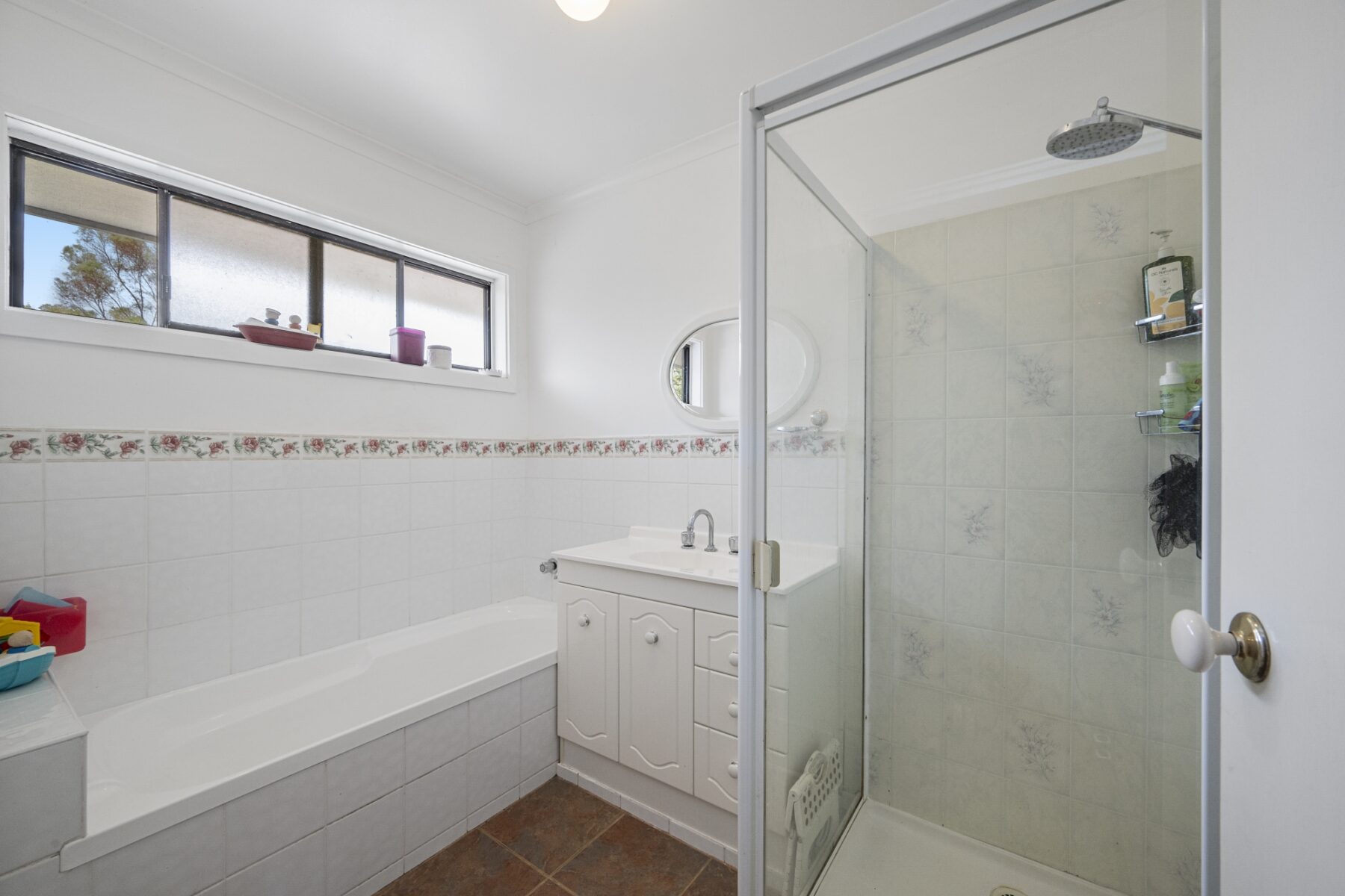 Property: 12 Grice Street, Carisbrook, VIC, 3464 photo-9