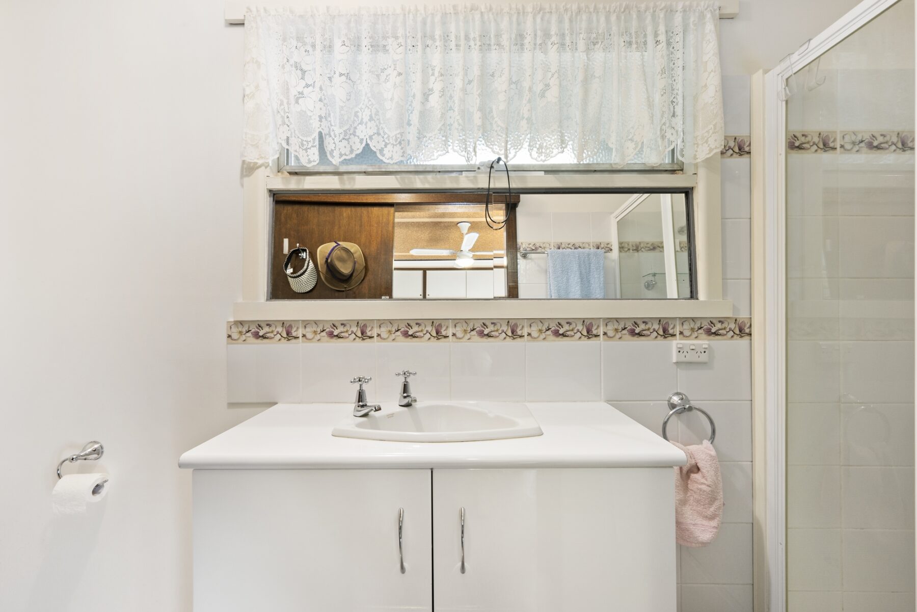 Property: 14 Marshall Street, MARYBOROUGH, VIC, 3465 photo-2