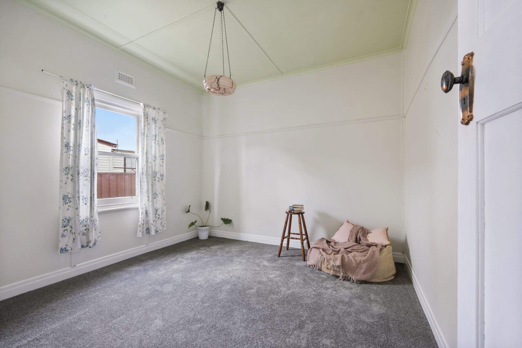 Property: 23 Brougham Street, MARYBOROUGH, VIC, 3465 photo-8