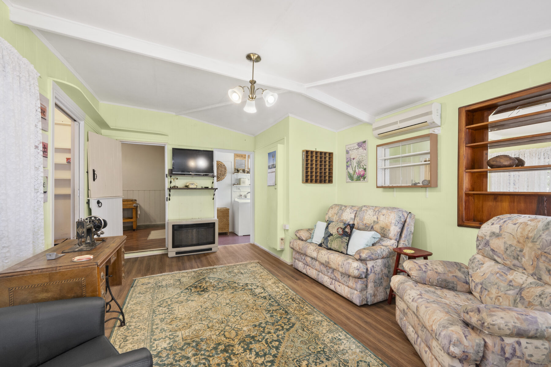Property: 92 Burns Street, MARYBOROUGH, VIC, 3465 photo-3