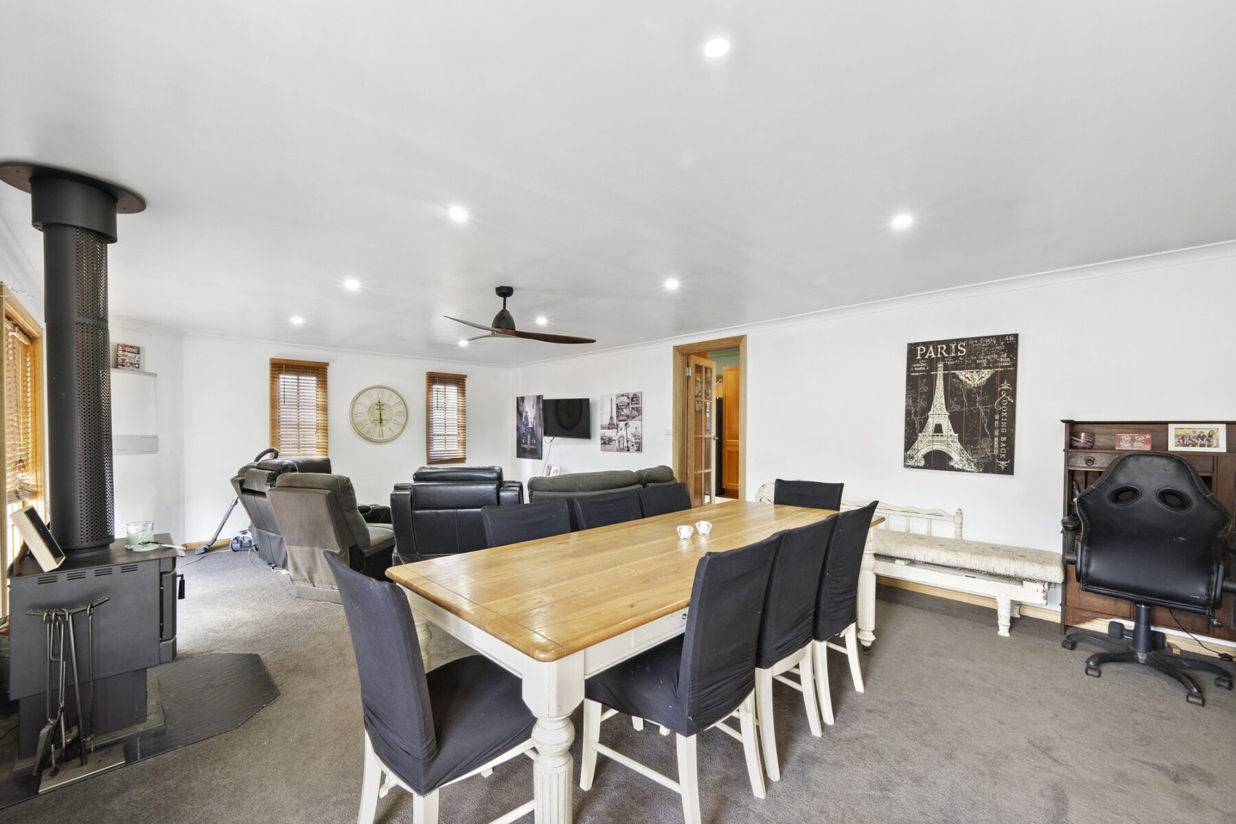 Property: 23 Fraser Street, MARYBOROUGH, VIC, 3465 photo-9