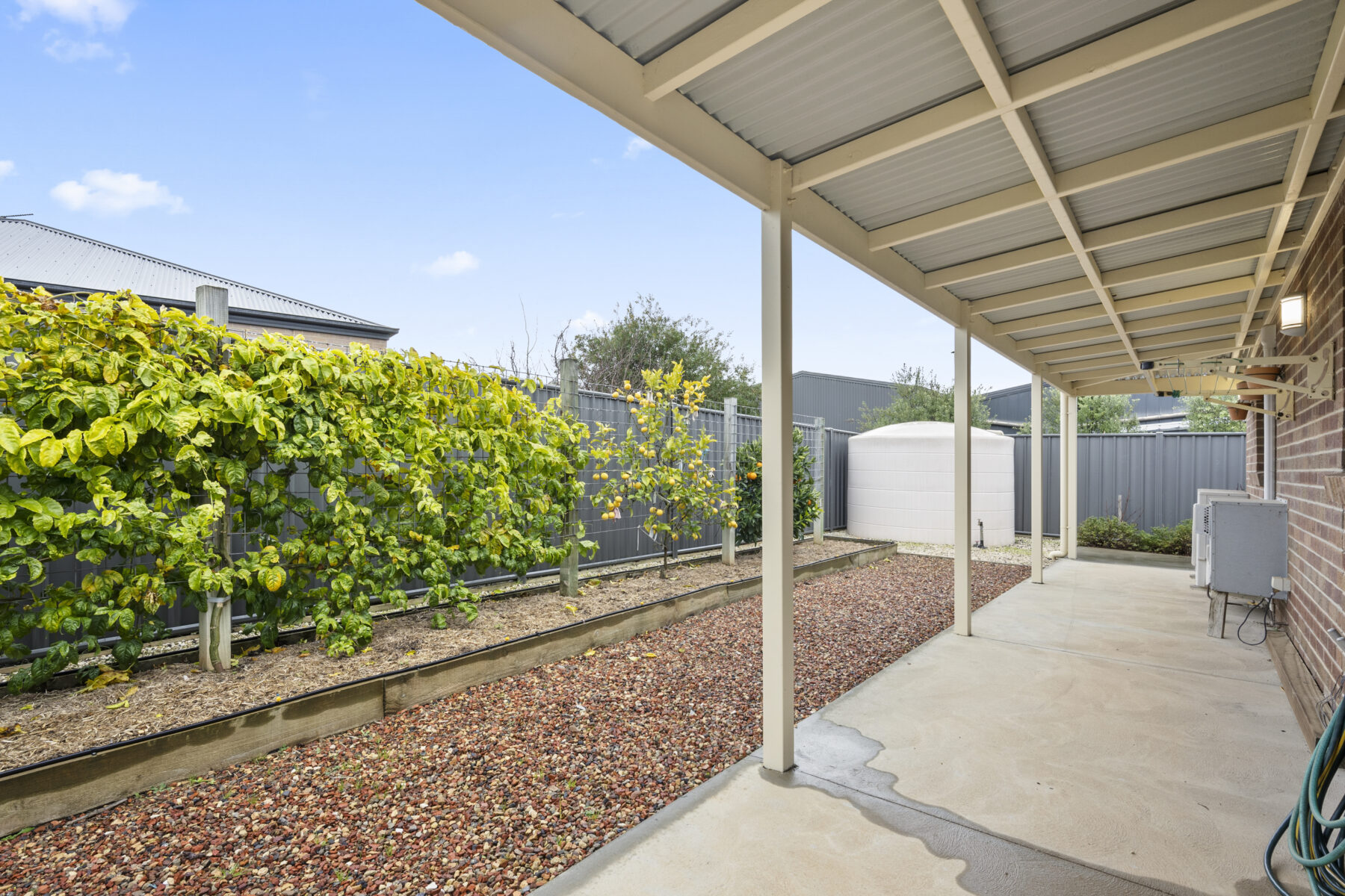 Property: 6 Inland Court, MARYBOROUGH, VIC, 3465 photo-1