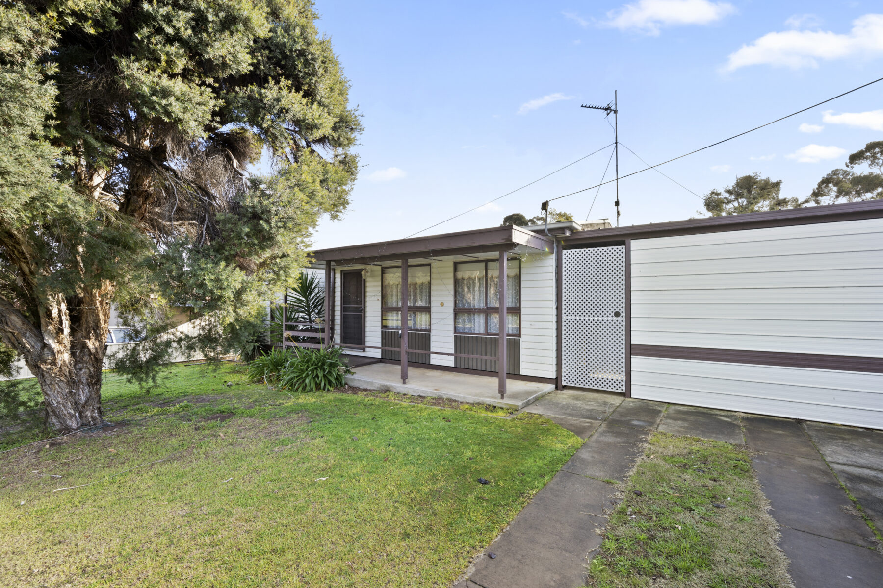 Property: 94 High St Holyrood Street, Maryborough, VIC, 3465 photo-9