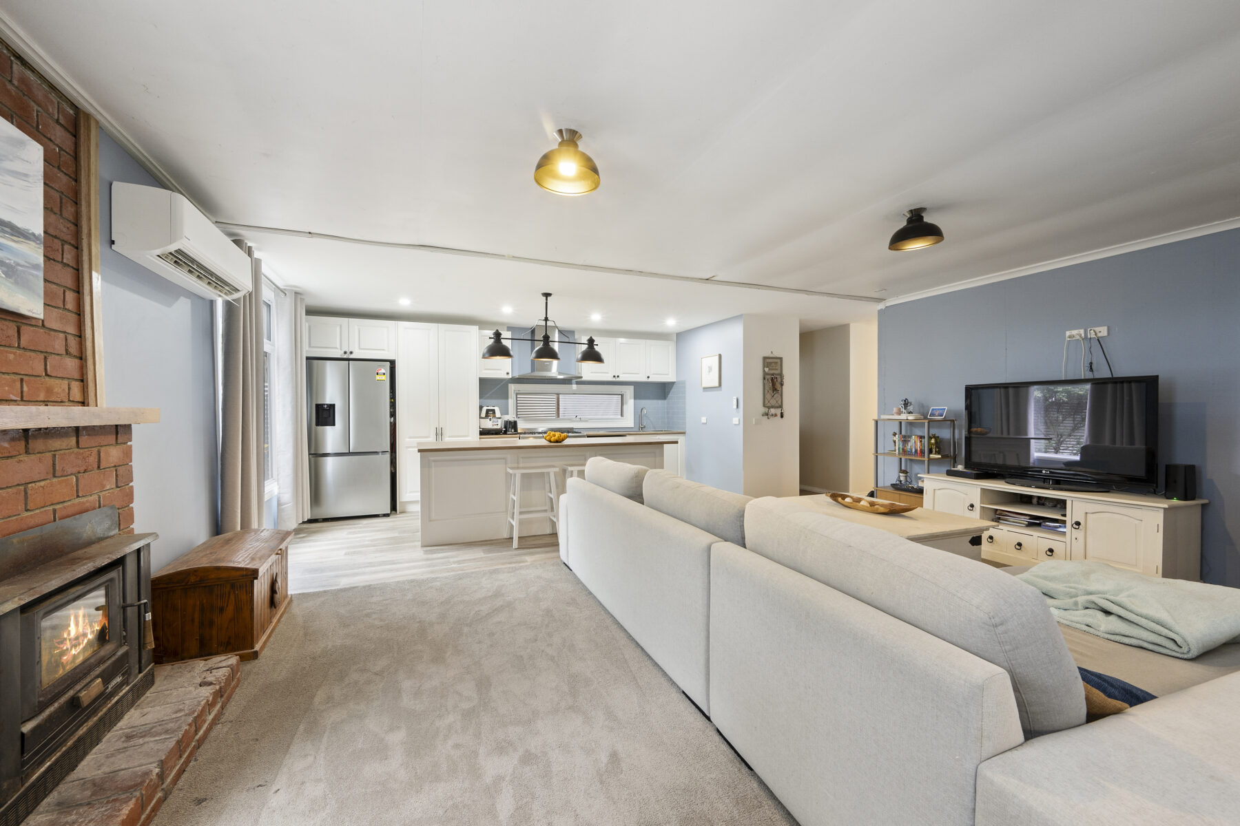 Property: 94 High St Pyrenees Hwy, Flagstaff, VIC, 3464 photo-2