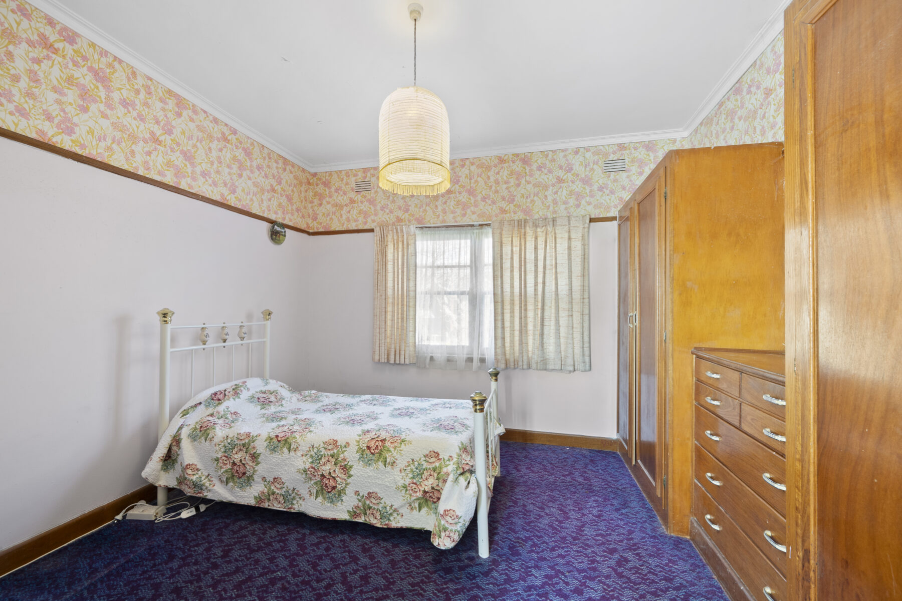 Property: 11 Rogers Street, Maryborough, VIC, 3465 photo-2