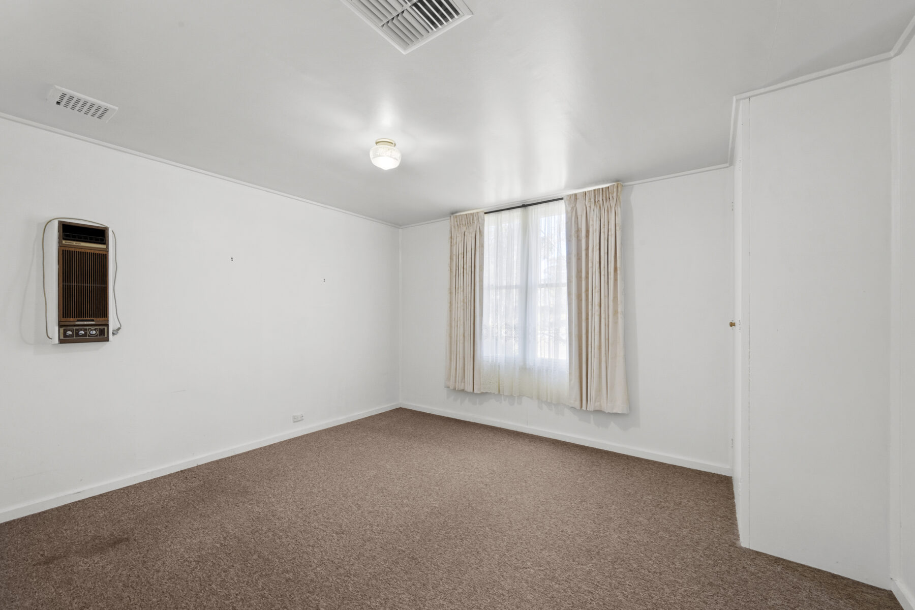 Property: 4174 Pyrenees Hwy, Flagstaff, Vic, 3465 photo-8