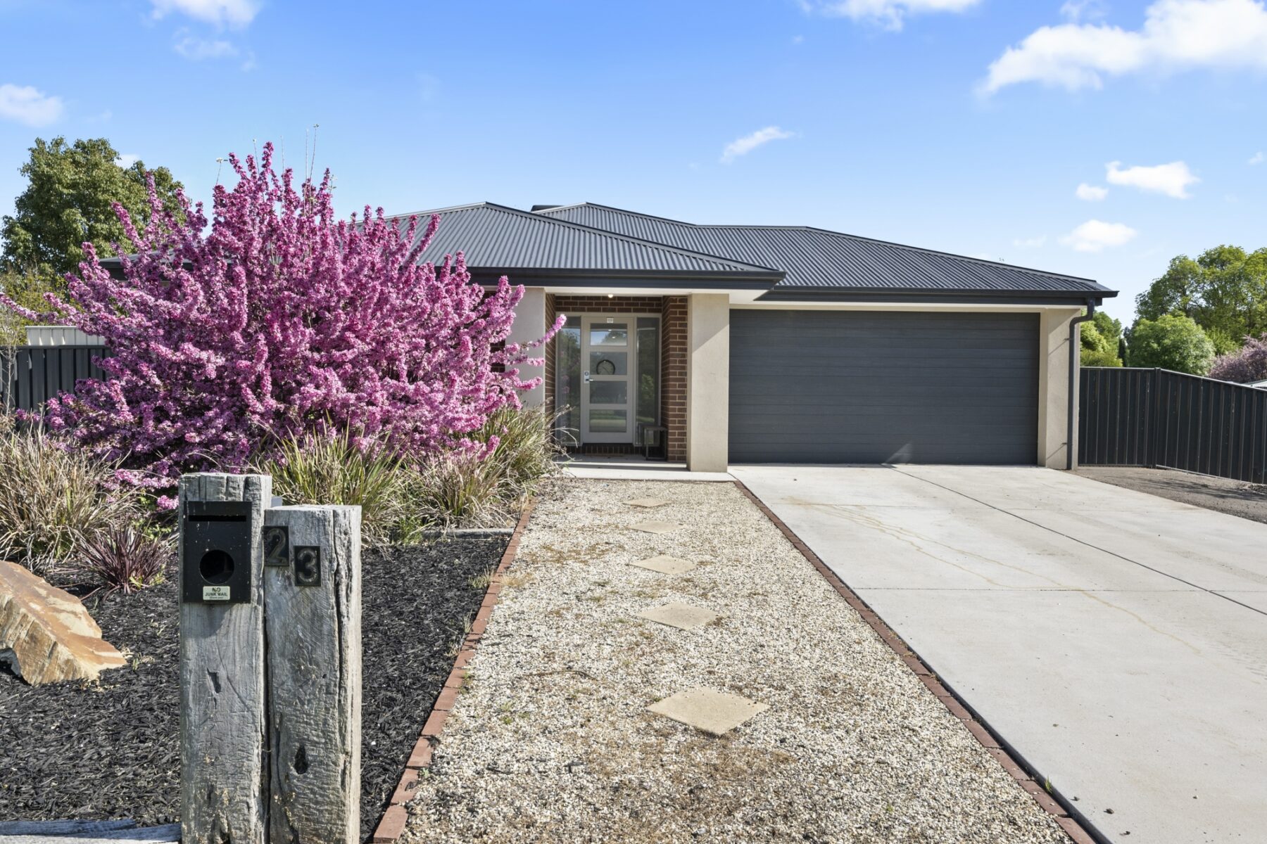 Property: 23 Mc Neil Street, Carisbrook, Vic, 3464 photo-17