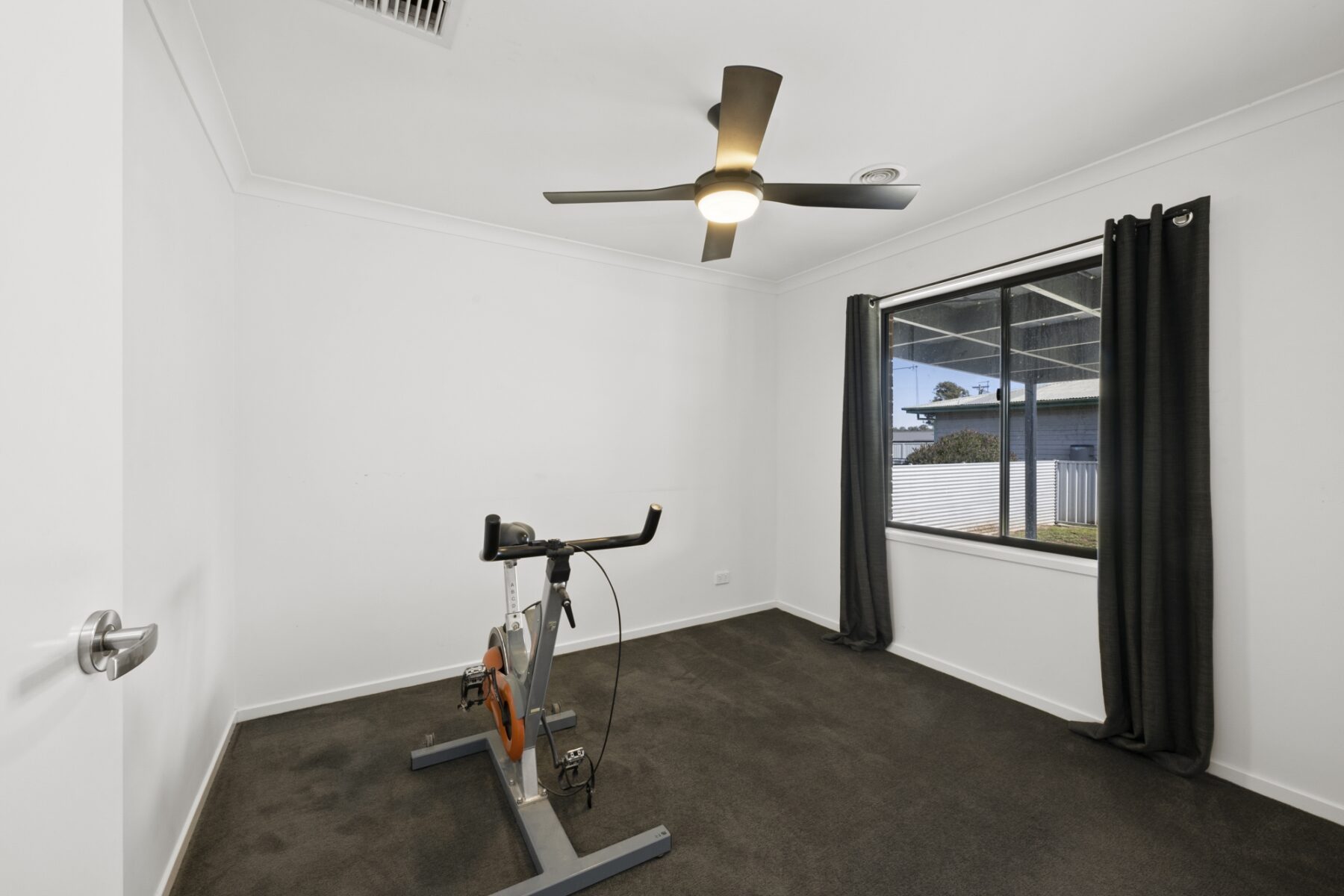 Property: 23 Mc Neil Street, Carisbrook, Vic, 3464 photo-10