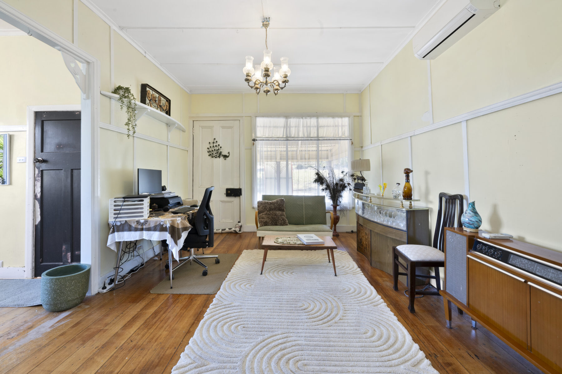 Property: 61 Commercial Road, Tarnagulla, Vic, 3551 photo-2