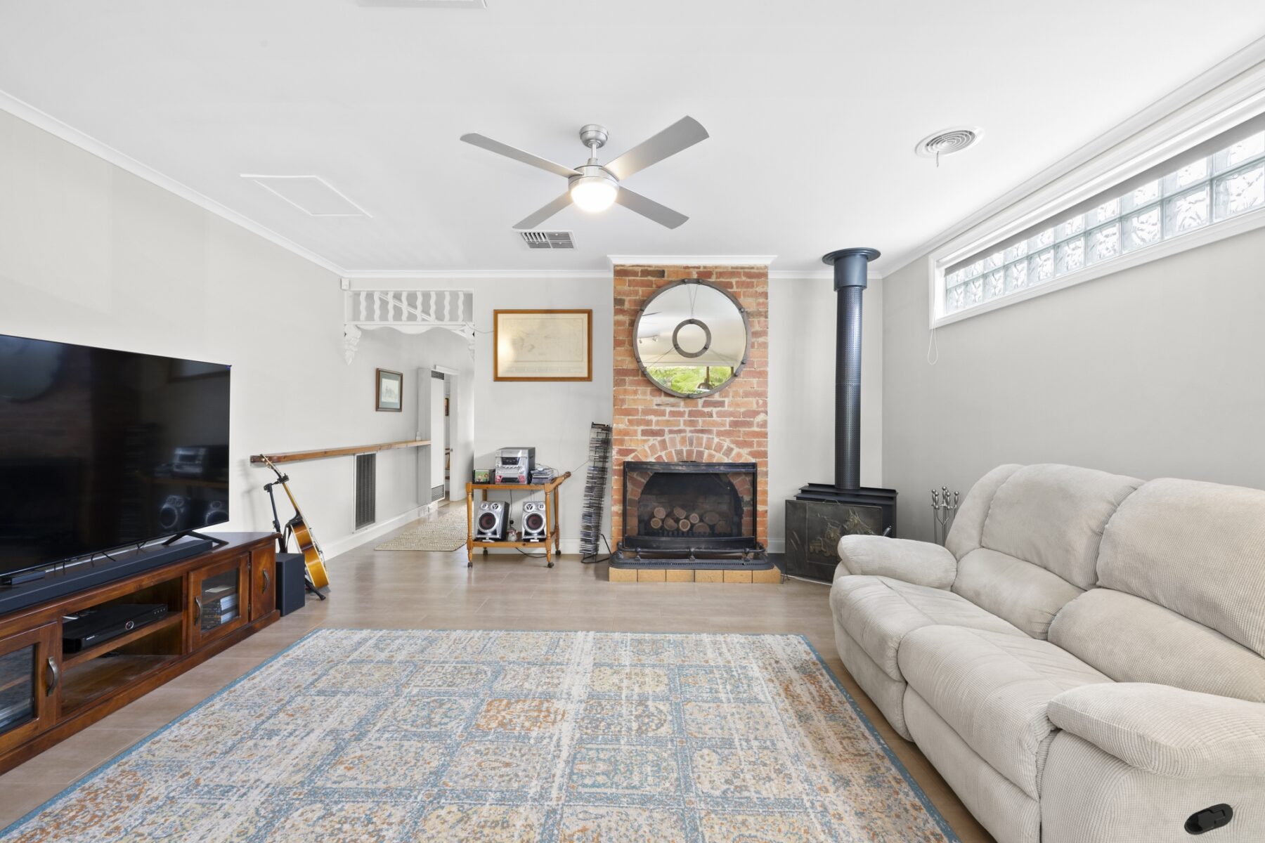 Property: 12 Holyrood Street, Maryborough, VIC, 3465 photo-13