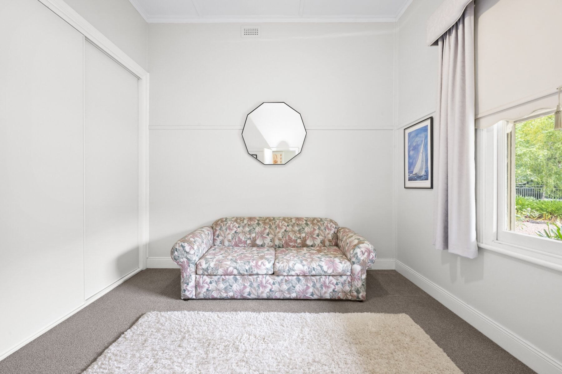 Property: 12 Holyrood Street, Maryborough, VIC, 3465 photo-9