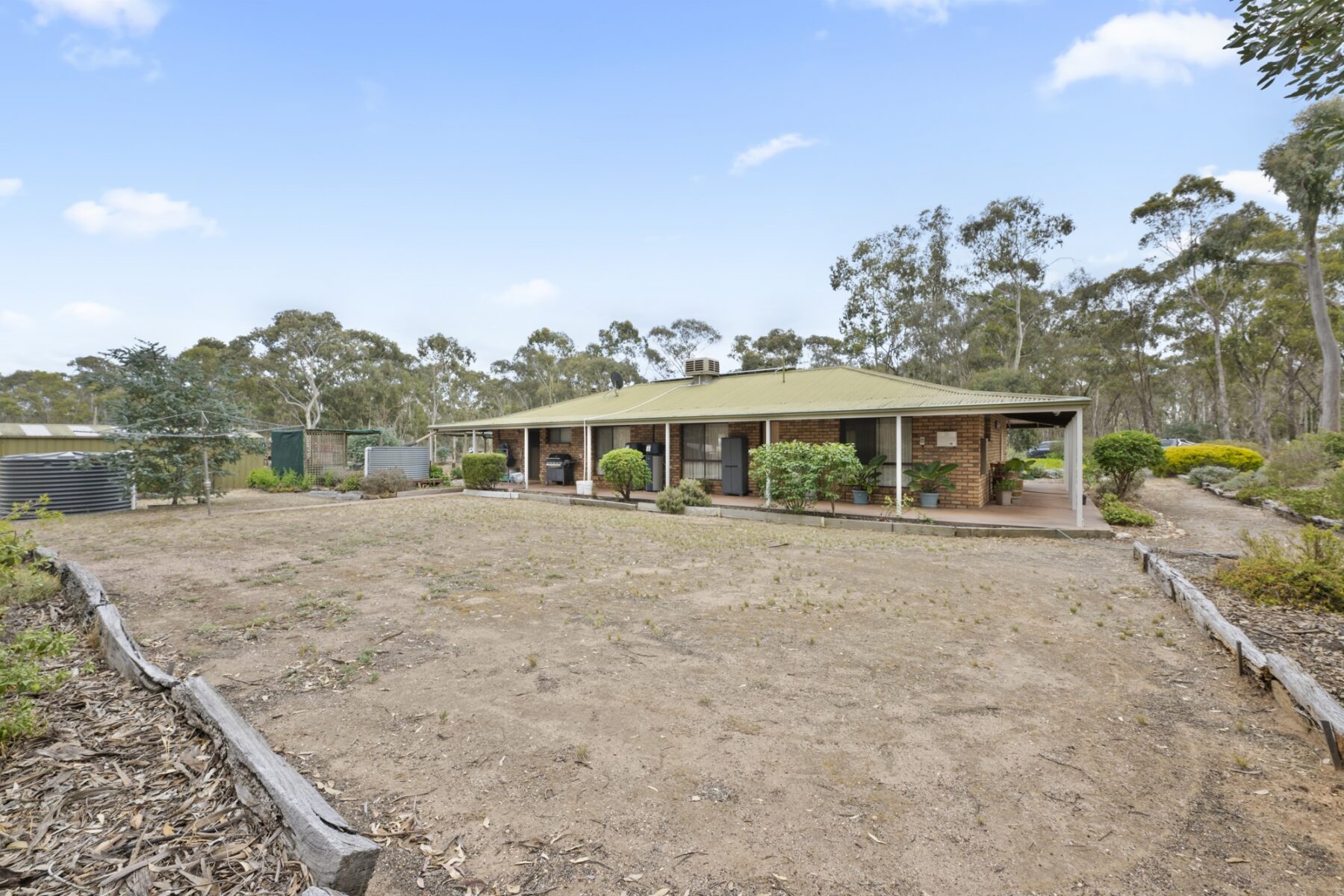 Property: 56 Nicholls Road, Daisy Hill, Victoria, 3465 photo-3