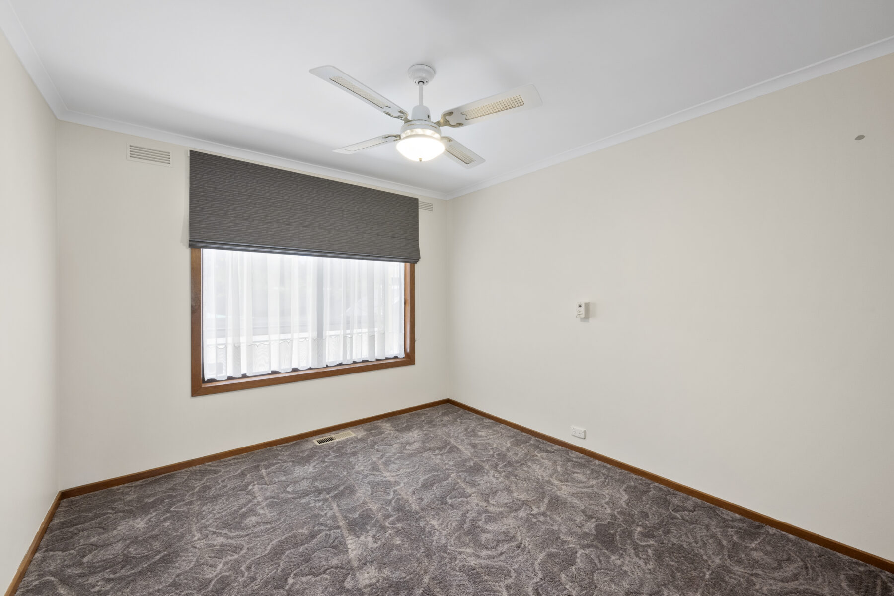 Property: 48 Dundas Road, Maryborough, VIC, 3465 photo-5