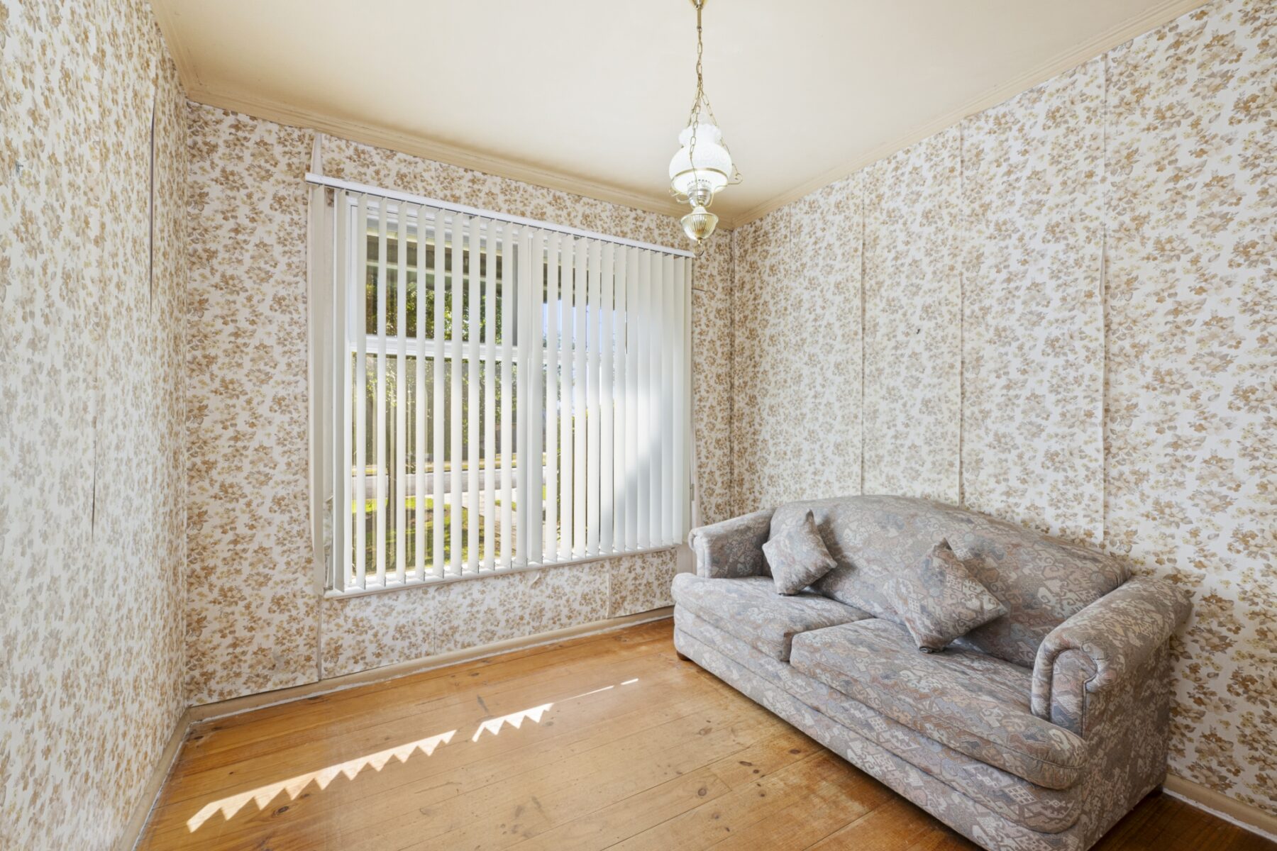 Property: 21 Peel Street, Maryborough, VIC, 3465 photo-9