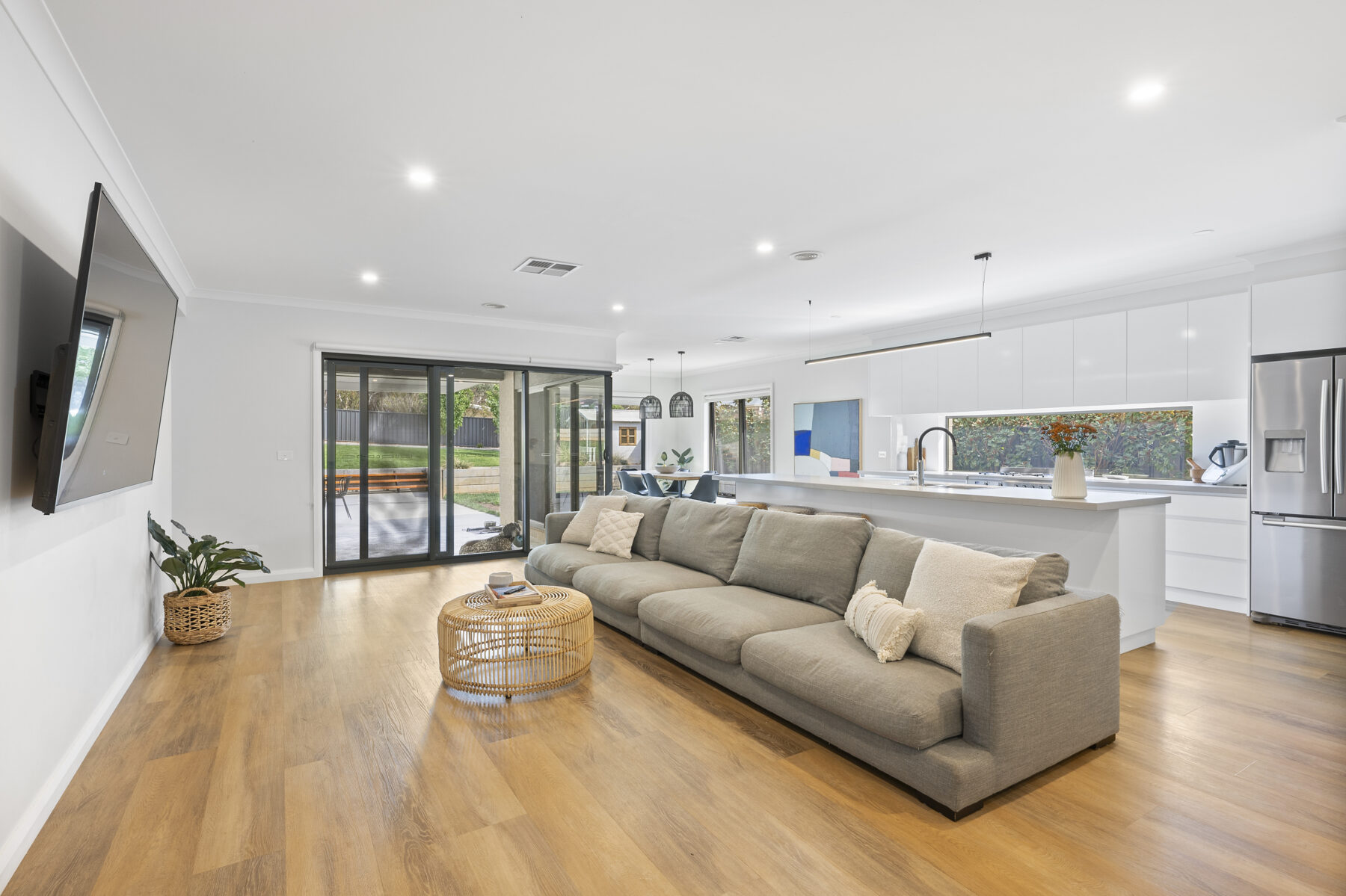 Property: 8 Lowery Court, Maryborough, VIC, 3465 photo-11