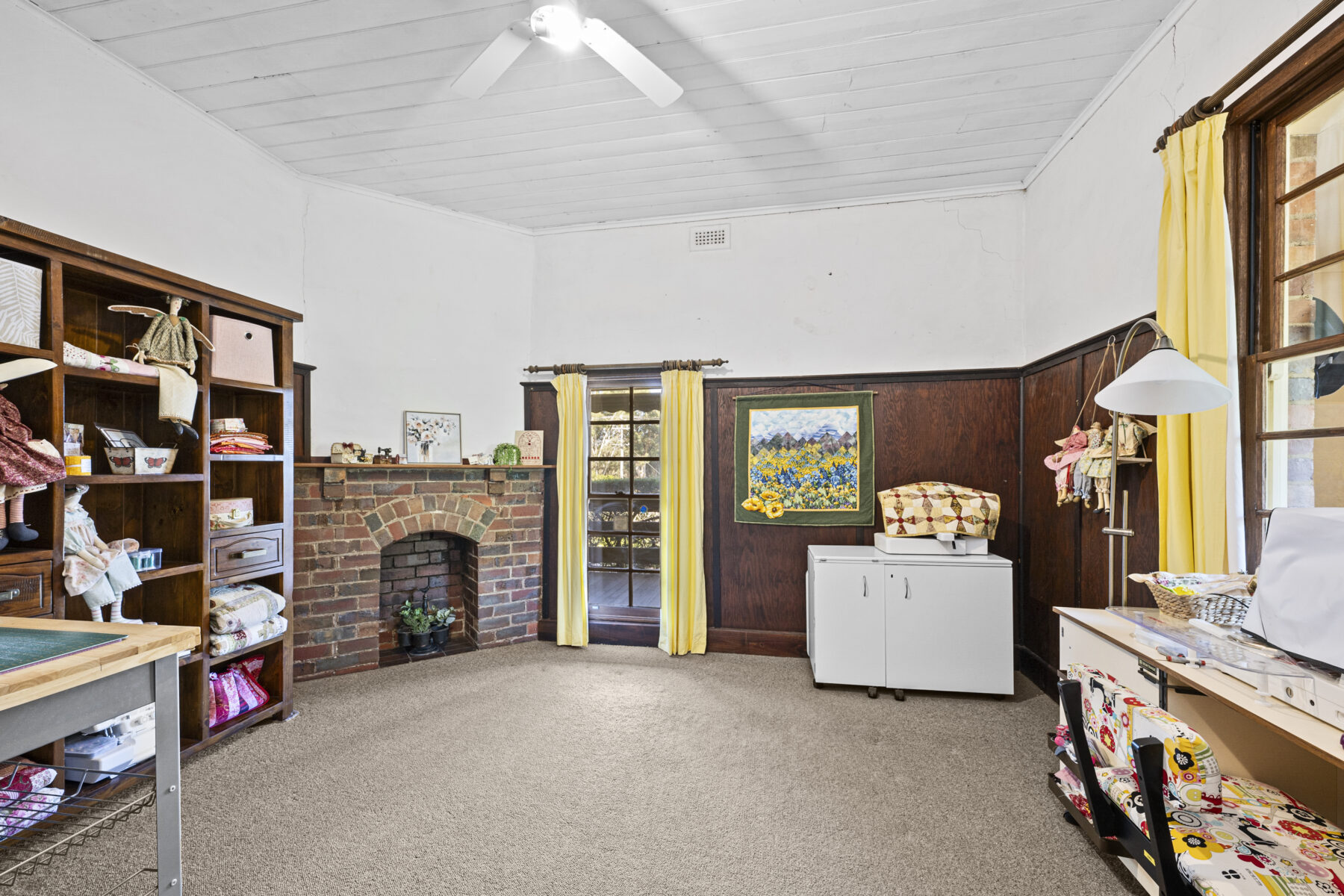 Property: 4 Dehnerts Road, Daisy Hill, VIC, 3465 photo-14