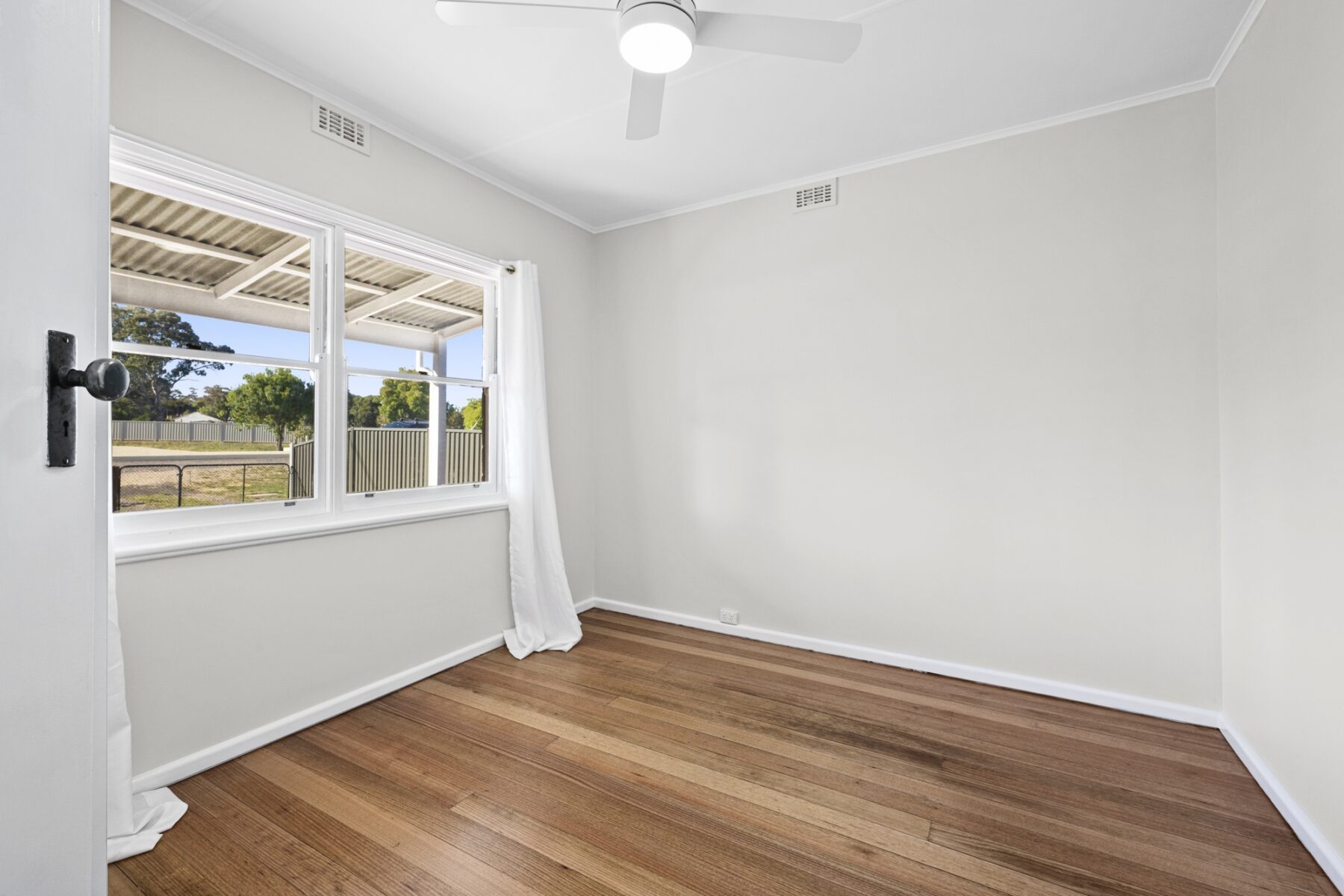 Property: 21 Homebush Road, Avoca, VIC, 3467 photo-6