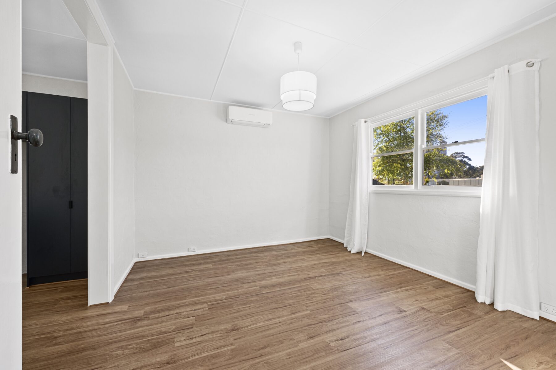 Property: 21 Homebush Road, Avoca, VIC, 3467 photo-5