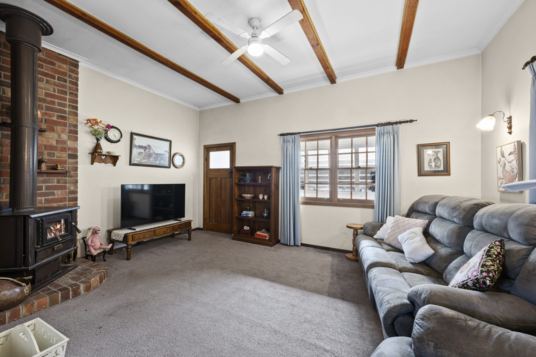 Property: 4 Dehnerts Road, Daisy Hill, VIC, 3465 photo-8