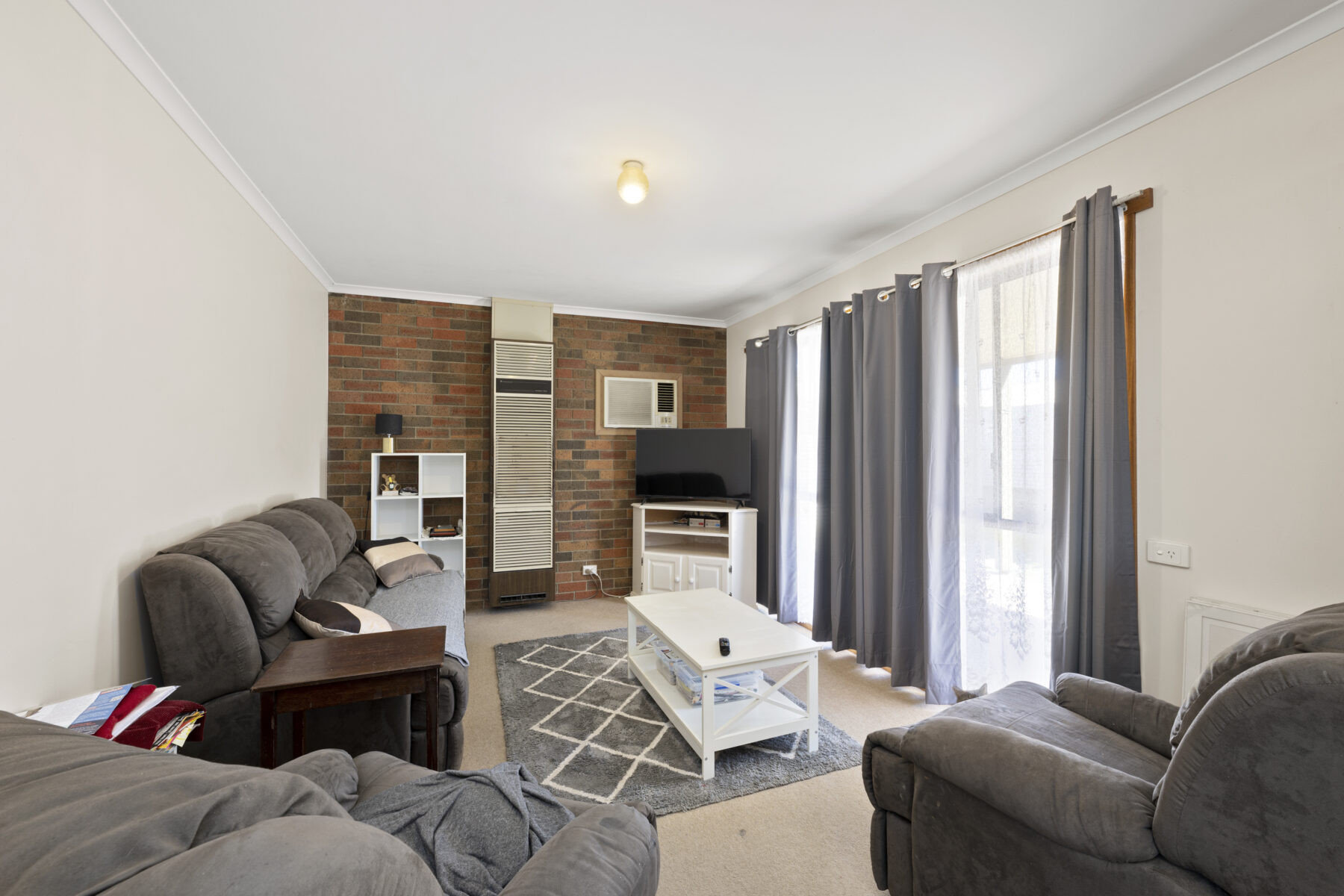 Property: 1/87 Inkerman Street, Maryborough, VIC, 3465 photo-2