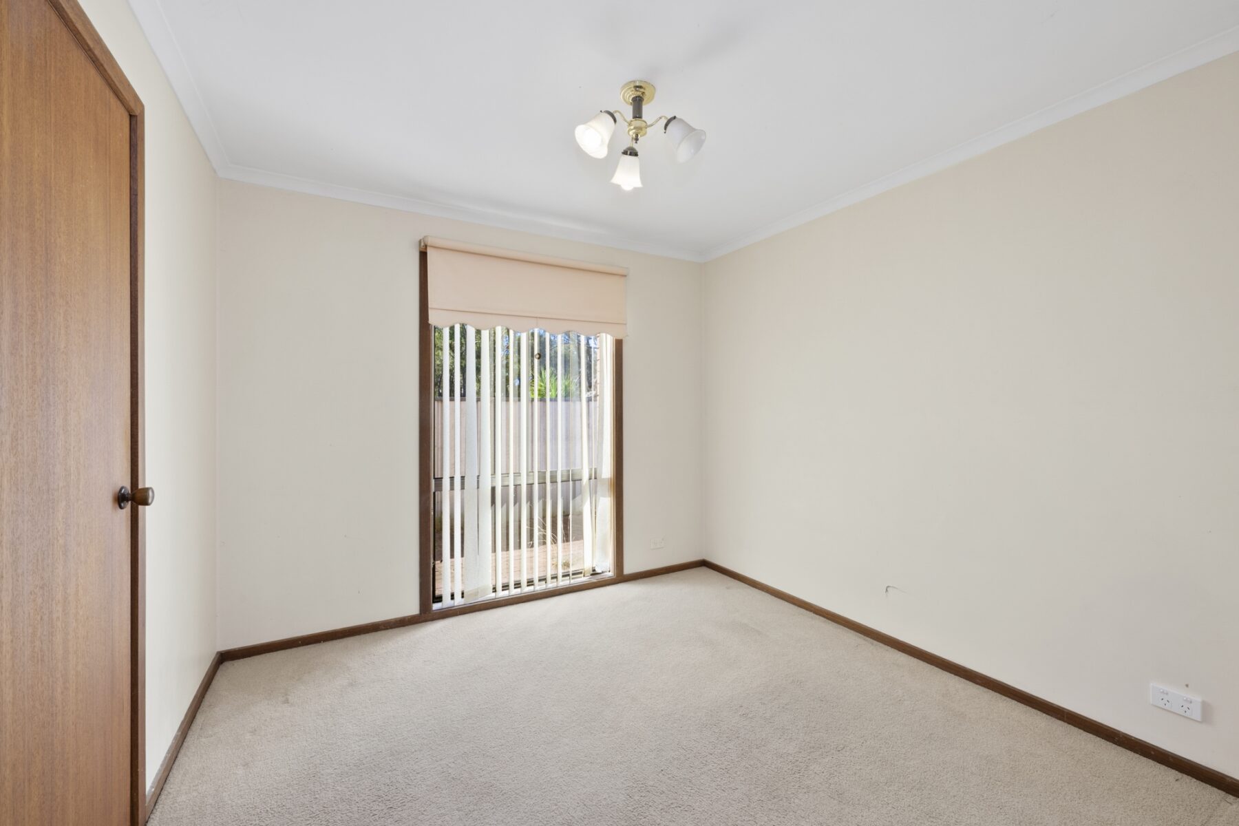 Property: 1/4 Ormond Avenue, Maryborough, VIC, 3465 photo-5