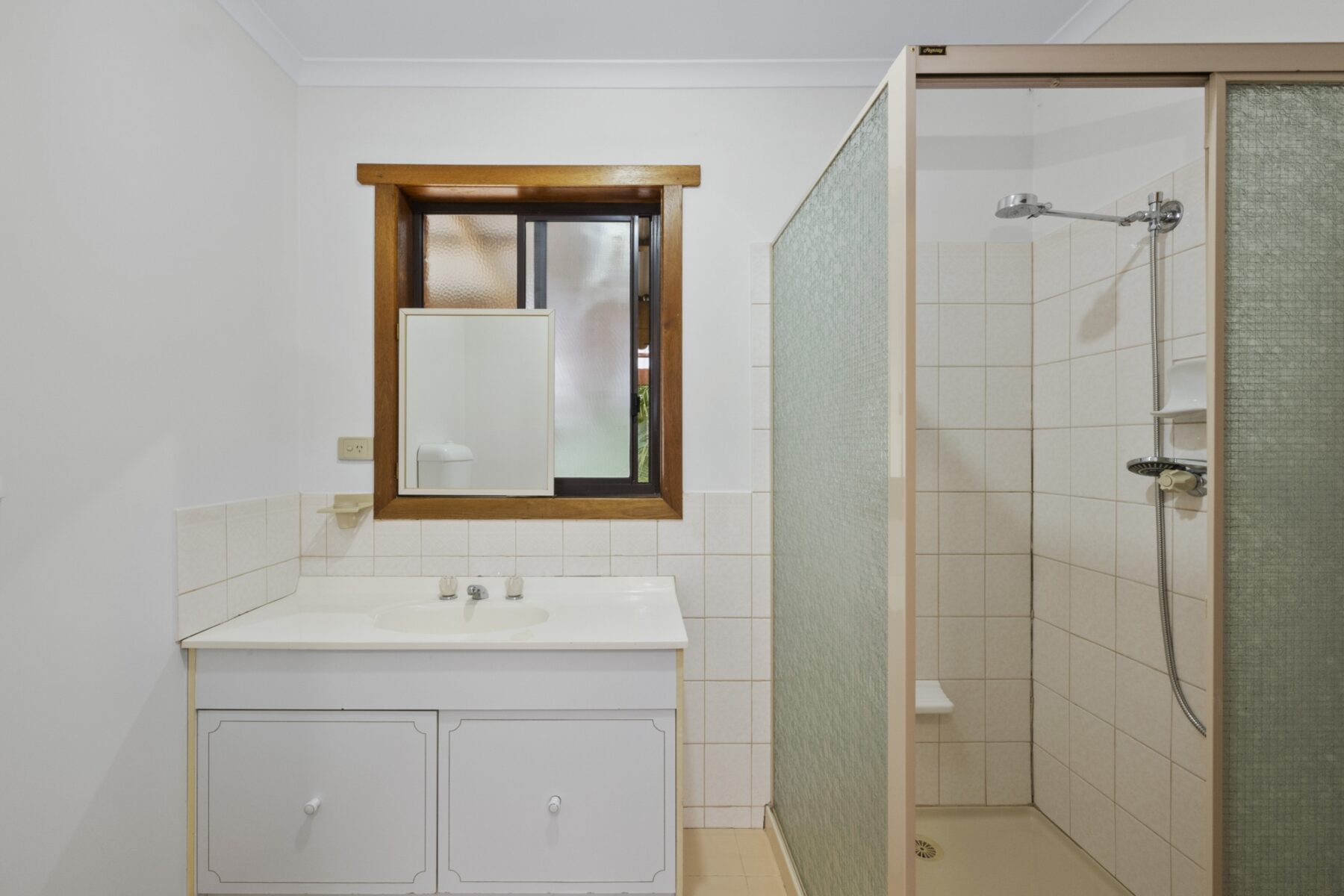 Property: 18 Hall Street, Carisbrook, VIC, 3464 photo-11