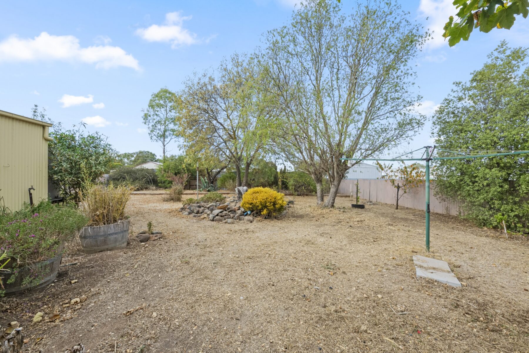Property: 18 Hall Street, Carisbrook, VIC, 3464 photo-3