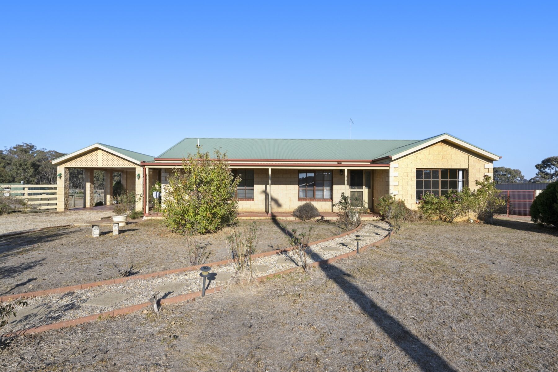 Property: 7 Massimo Court, Maryborough, VIC, 3465 photo-9