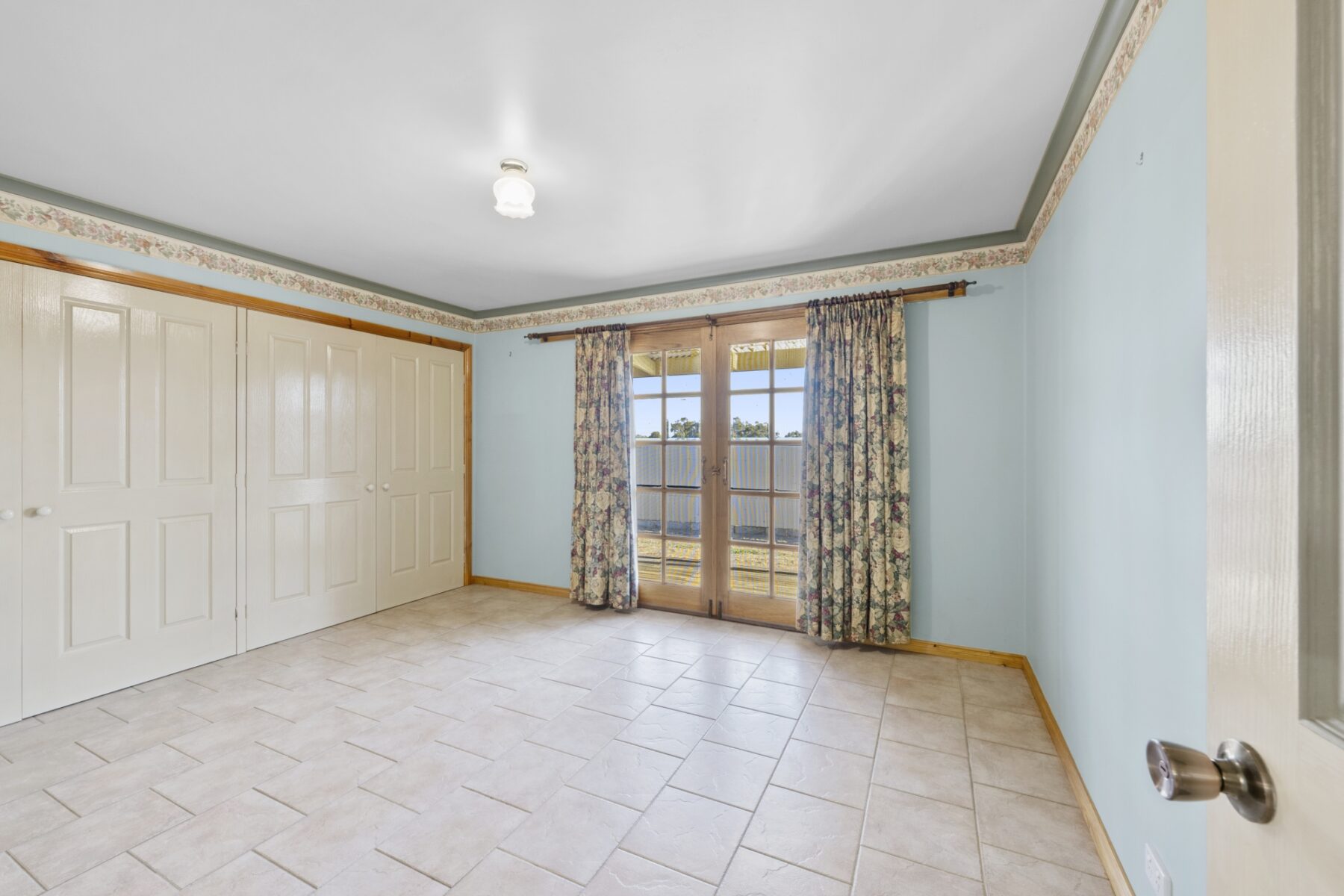Property: 7 Massimo Court, Maryborough, VIC, 3465 photo-1