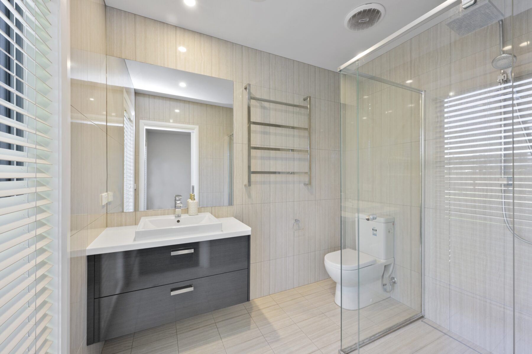 Property: 1 Quinn Street, Maryborough, VIC, 3465 photo-5