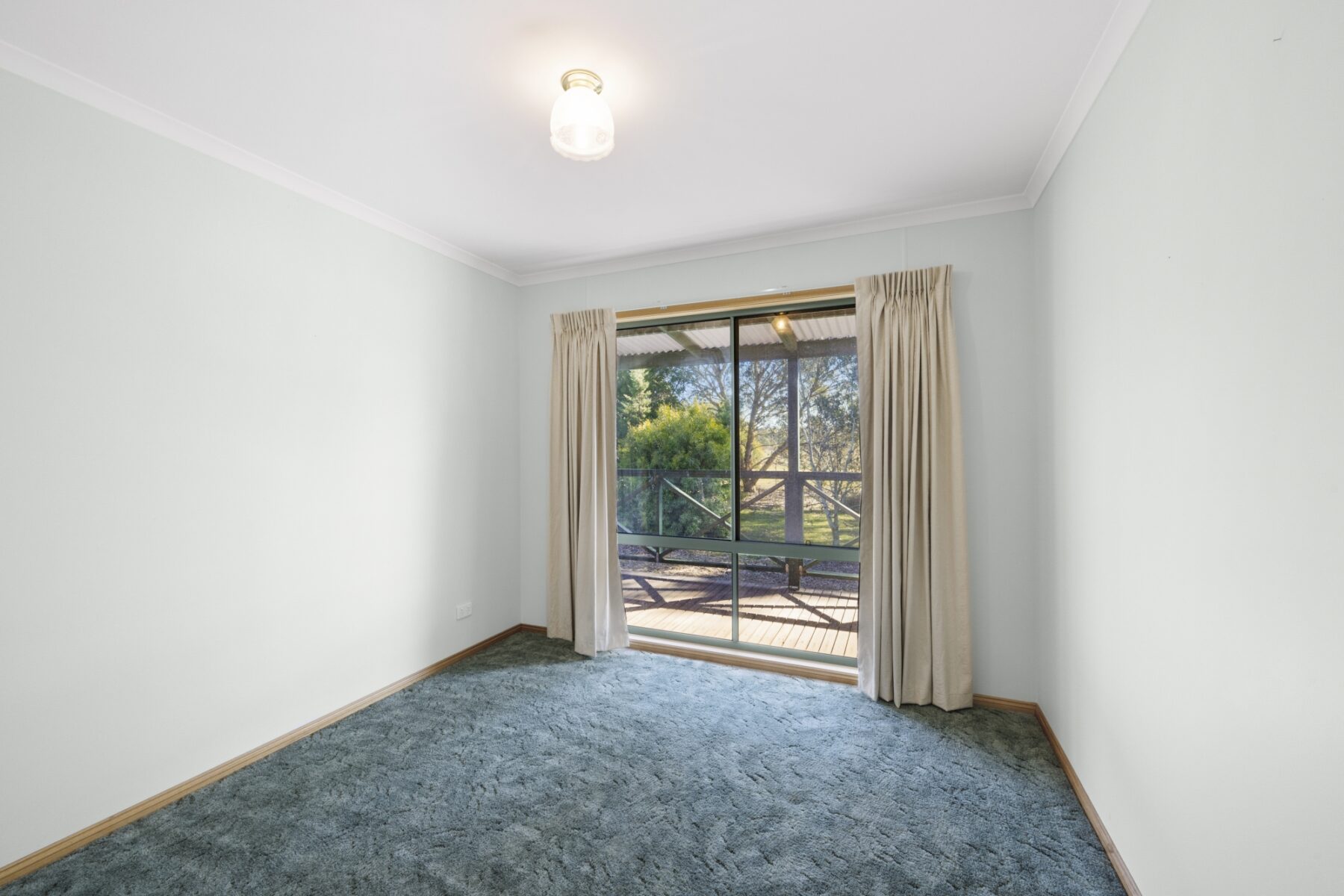 Property: 19 Raglan Street, Dunolly, VIC, 3472 photo-5