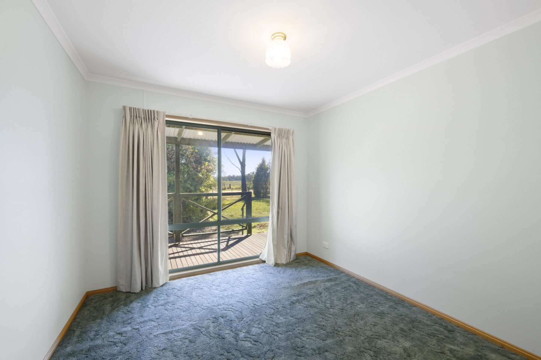 Property: 19 Raglan Street, Dunolly, VIC, 3472 photo-4