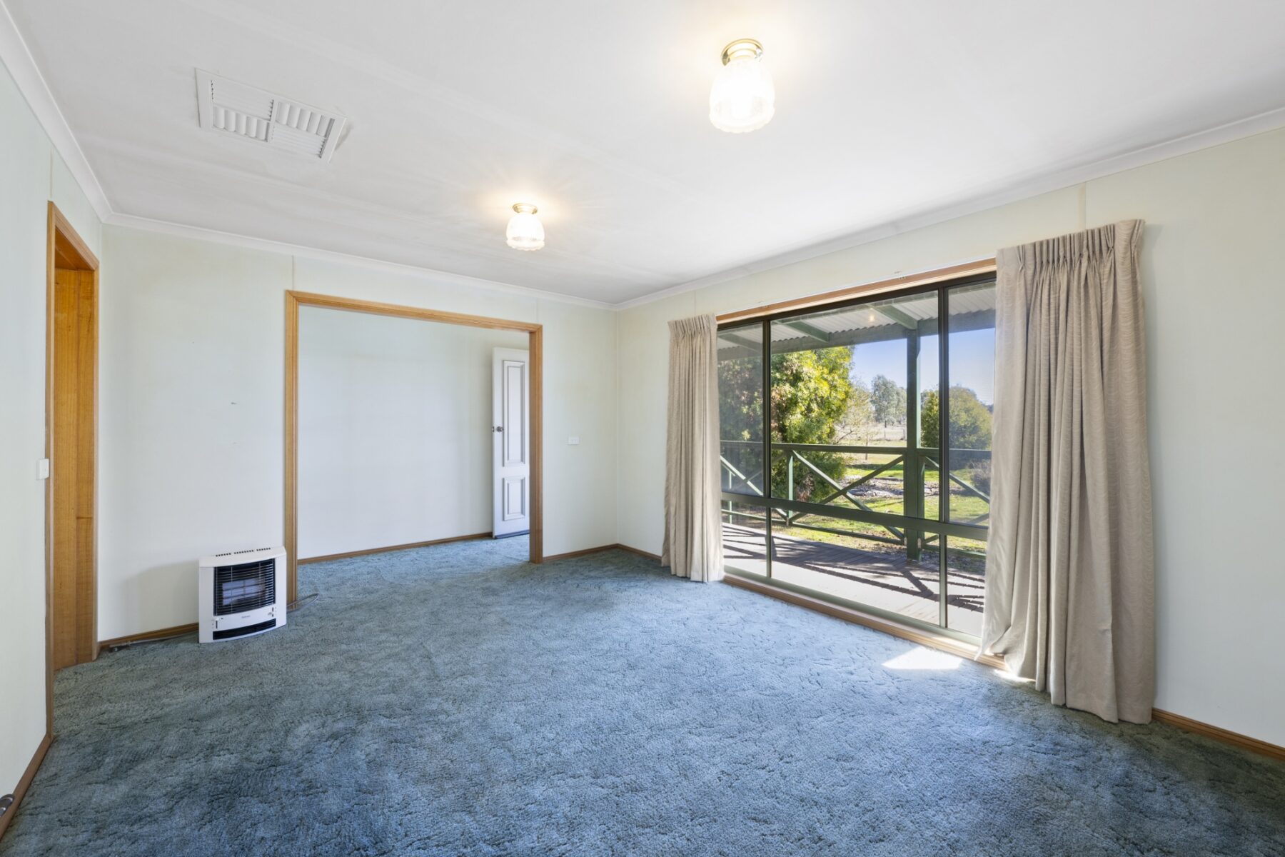 Property: 19 Raglan Street, Dunolly, VIC, 3472 photo-1