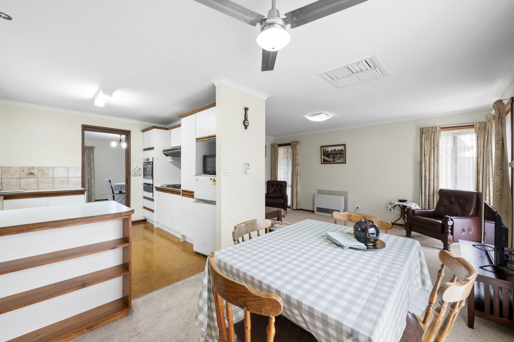 Property: 16 Ironbark Drive, Maryborough, VIC, 3465 photo-3