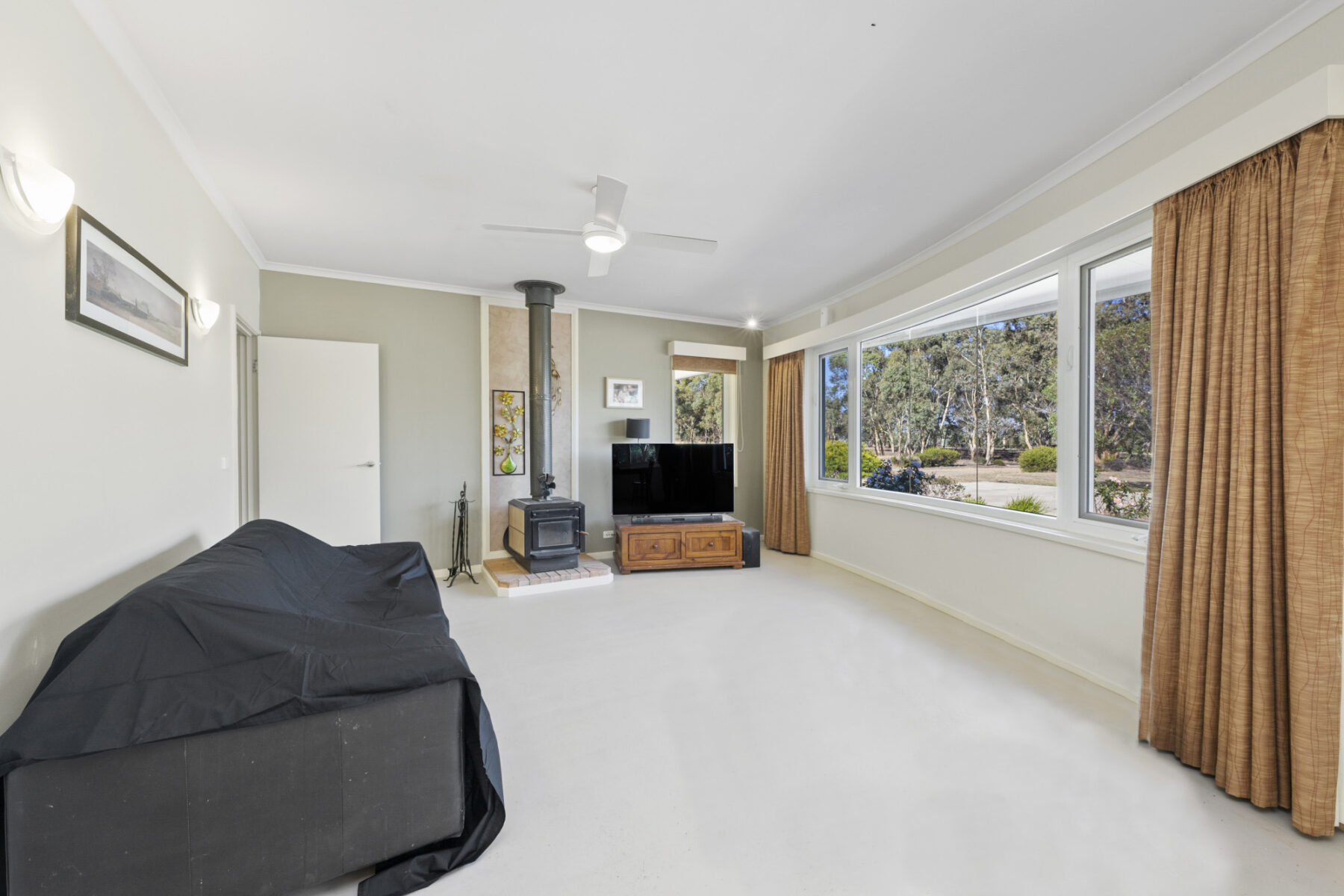 Property: 25 Gorry Road, Red Lion, VIC, 3371 photo-1