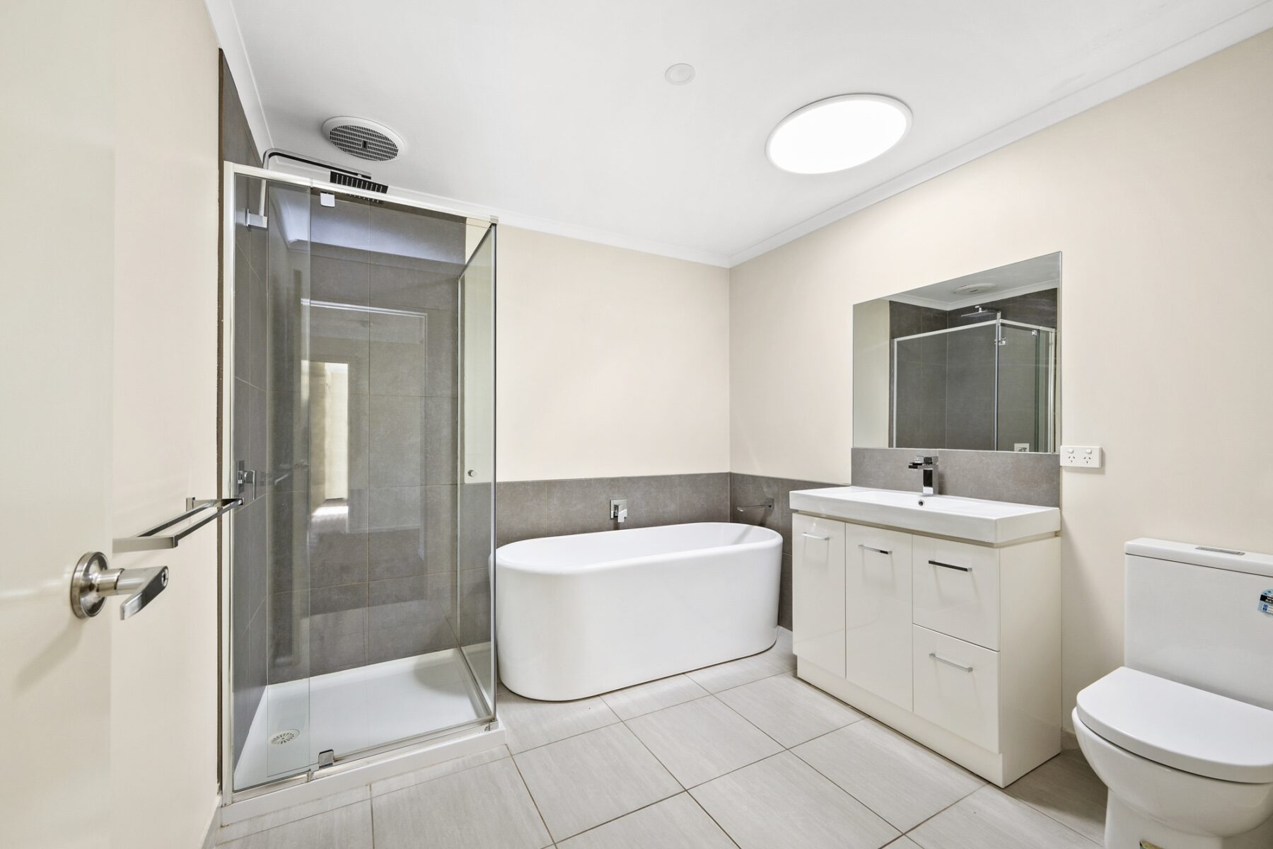 Property: 5/116 Gillies Street, Maryborough, VIC, 3465 photo-2