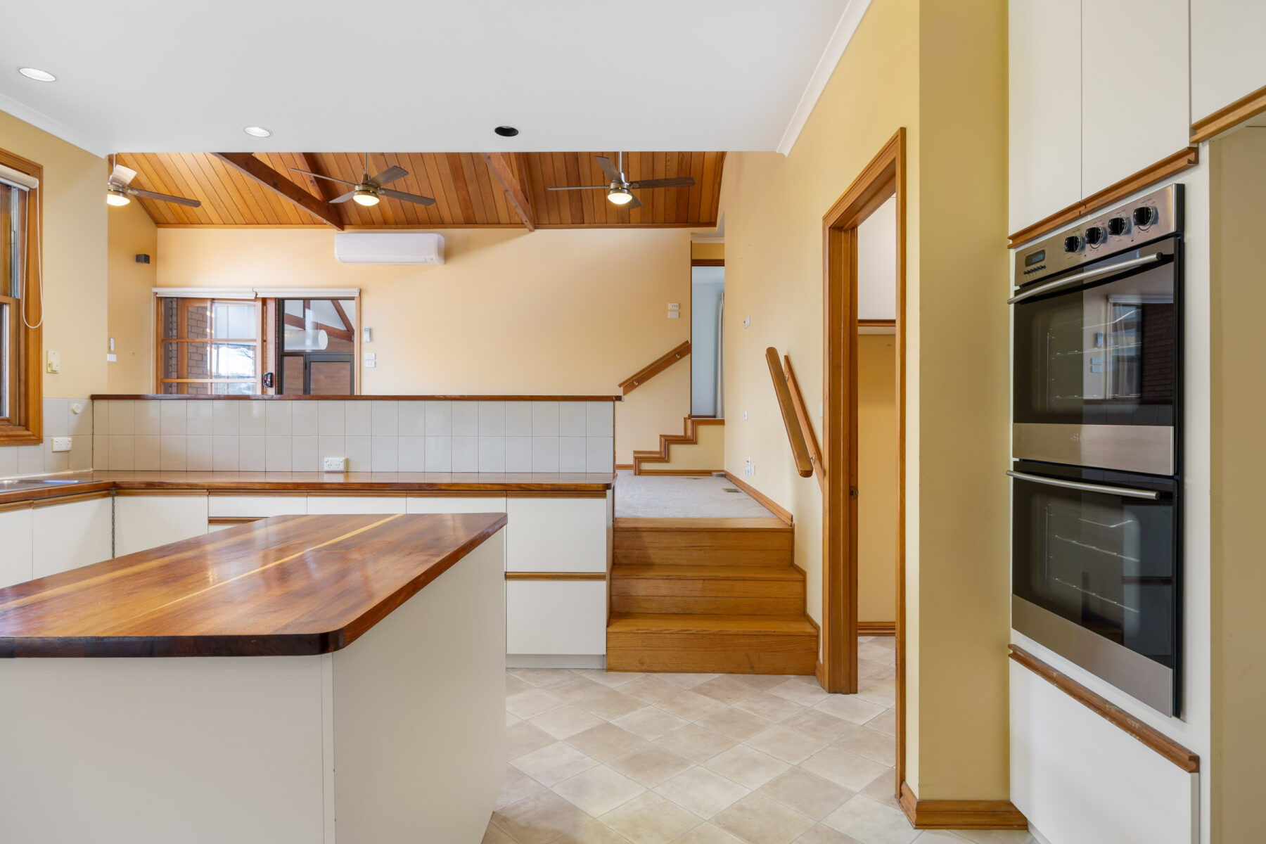 Property: 70 Laidman Street, Maryborough, VIC, 3465 photo-12