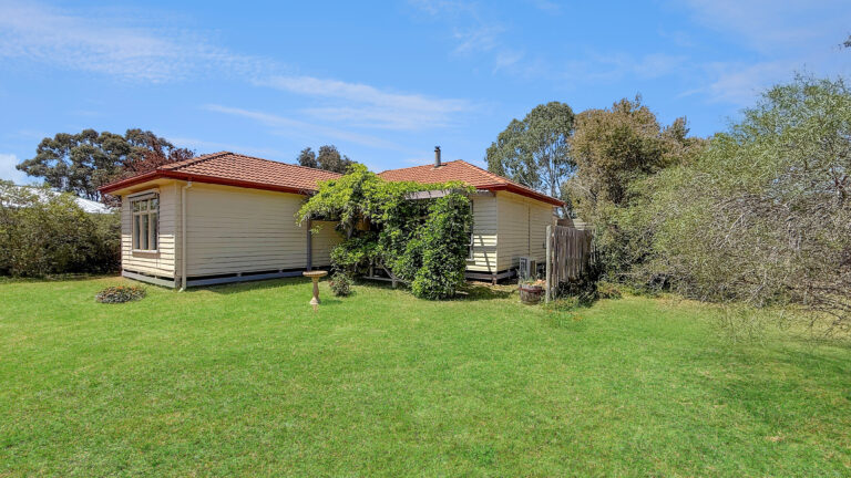 19 Elgin Street, Dunolly, VIC, 3472