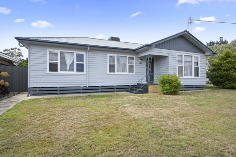 44 Burke Street, Maryborough, VIC, 3465