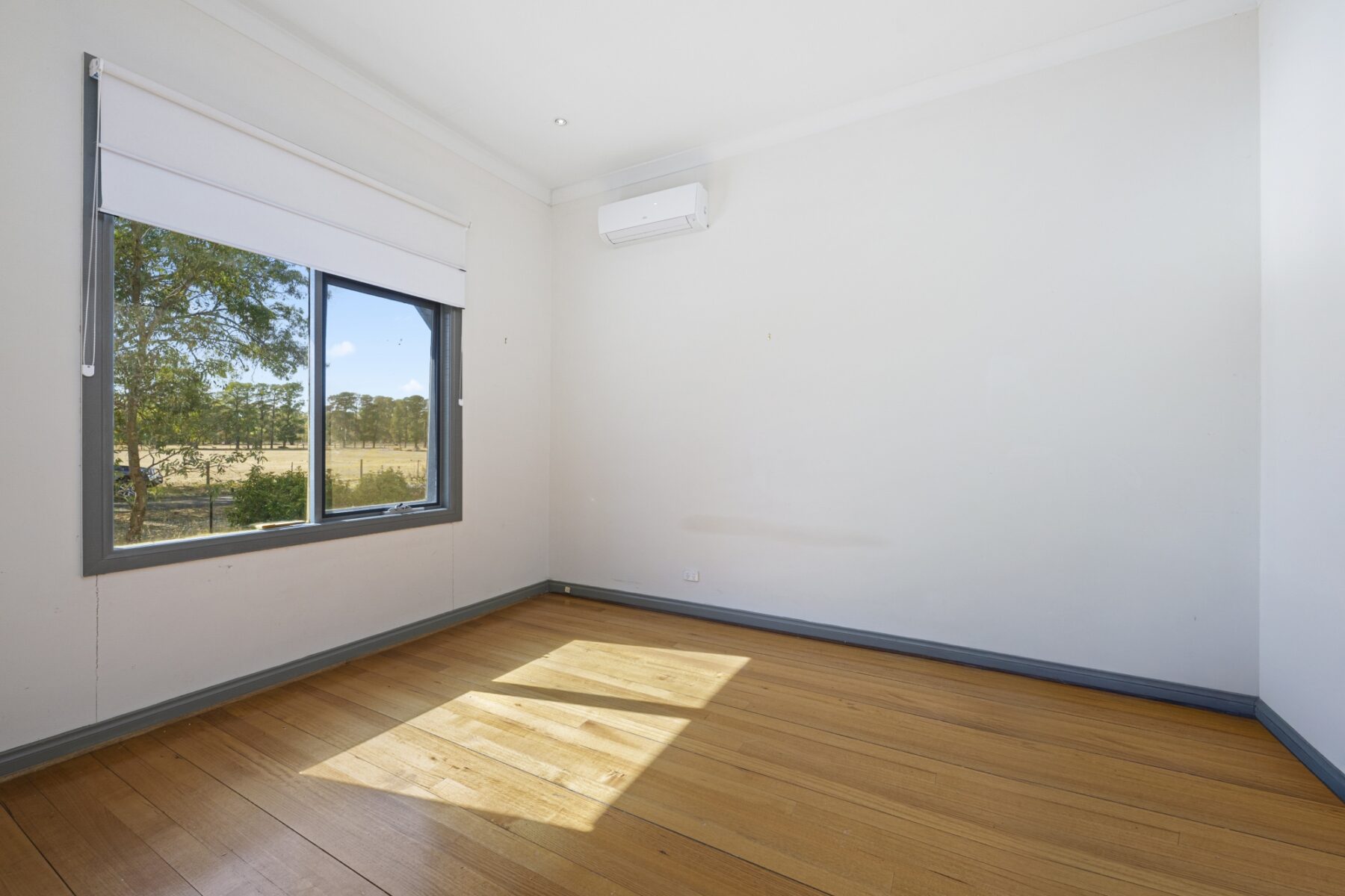 Property: 25 Thomas Street, Dunolly, VIC, 3472 photo-2