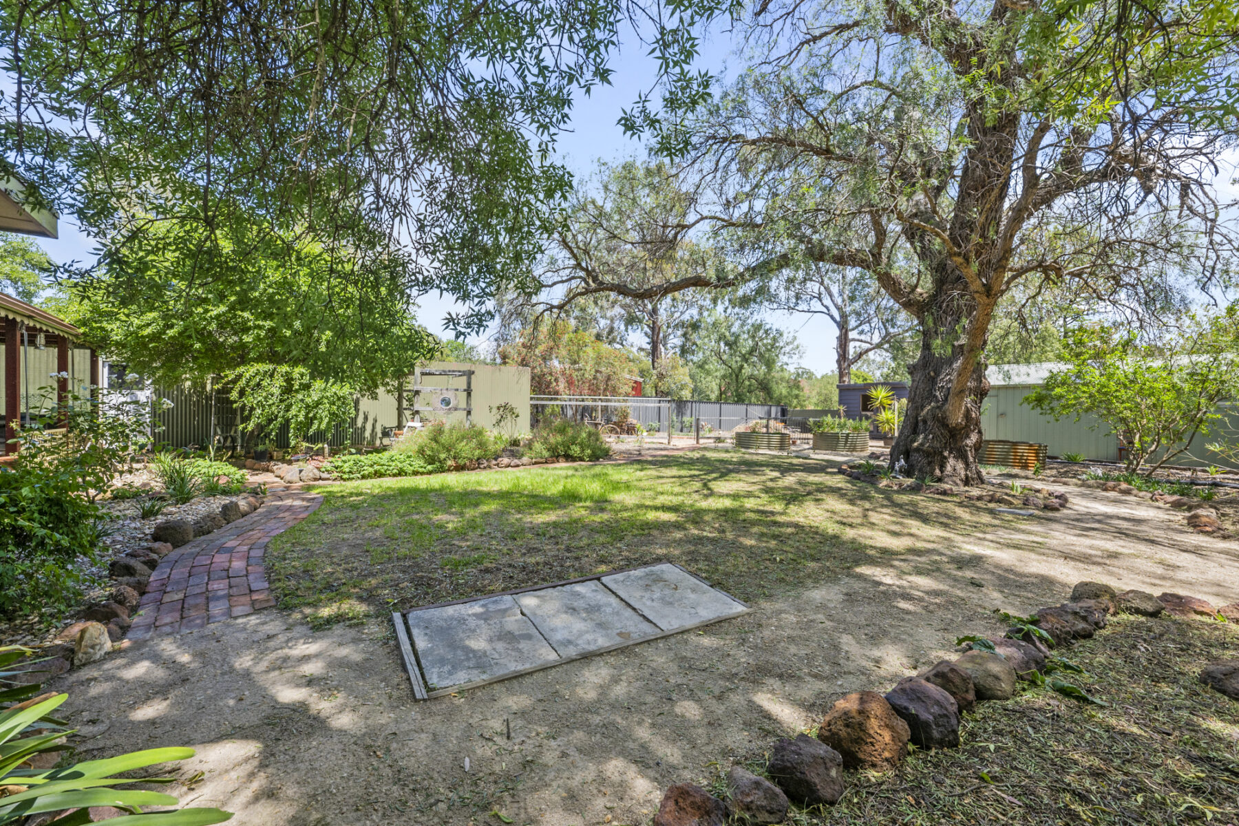 Property: 9 Davies Street, Bealiba, VIC, 3475 photo-3